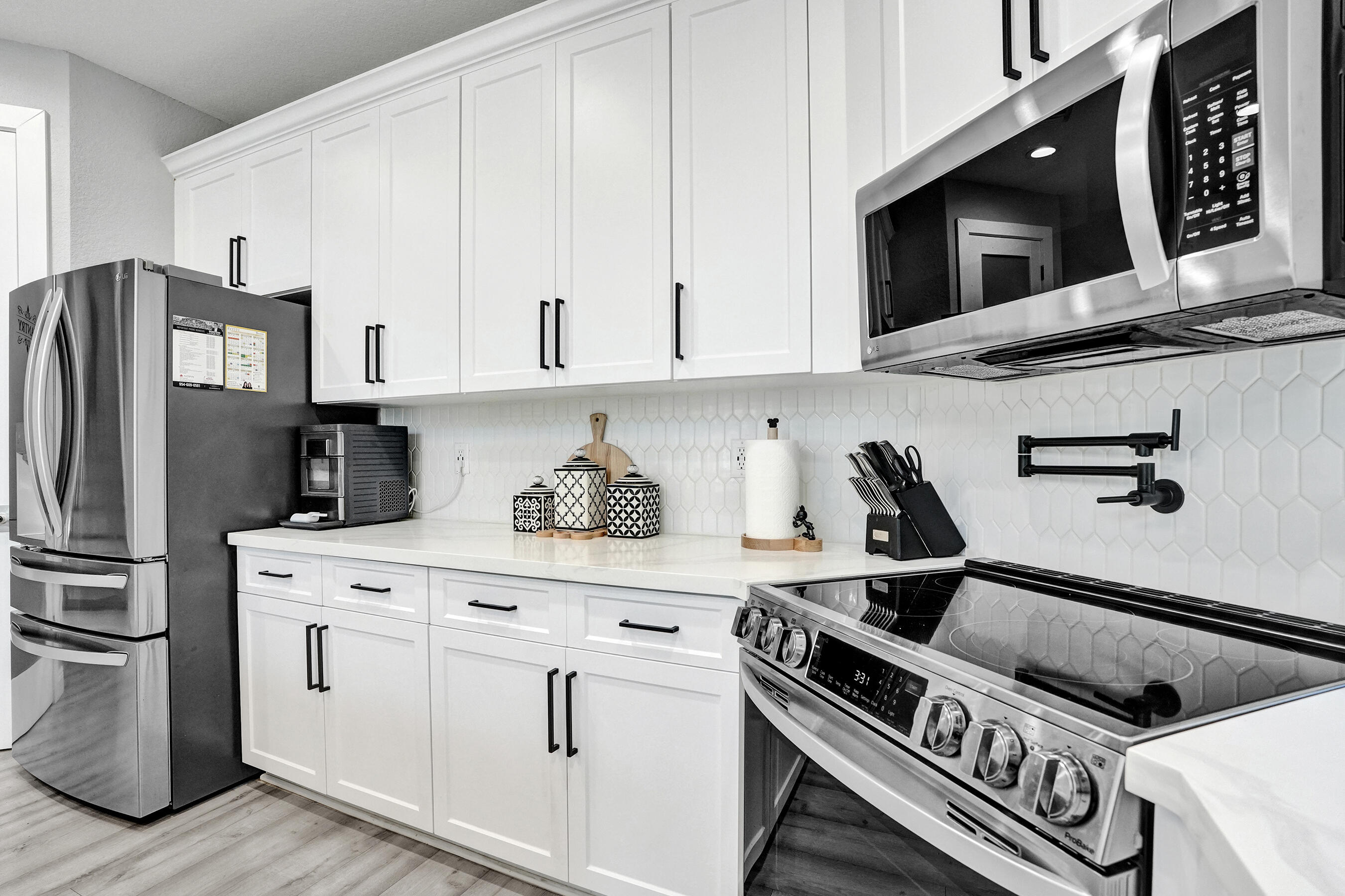 7401 NW 115th Terrace