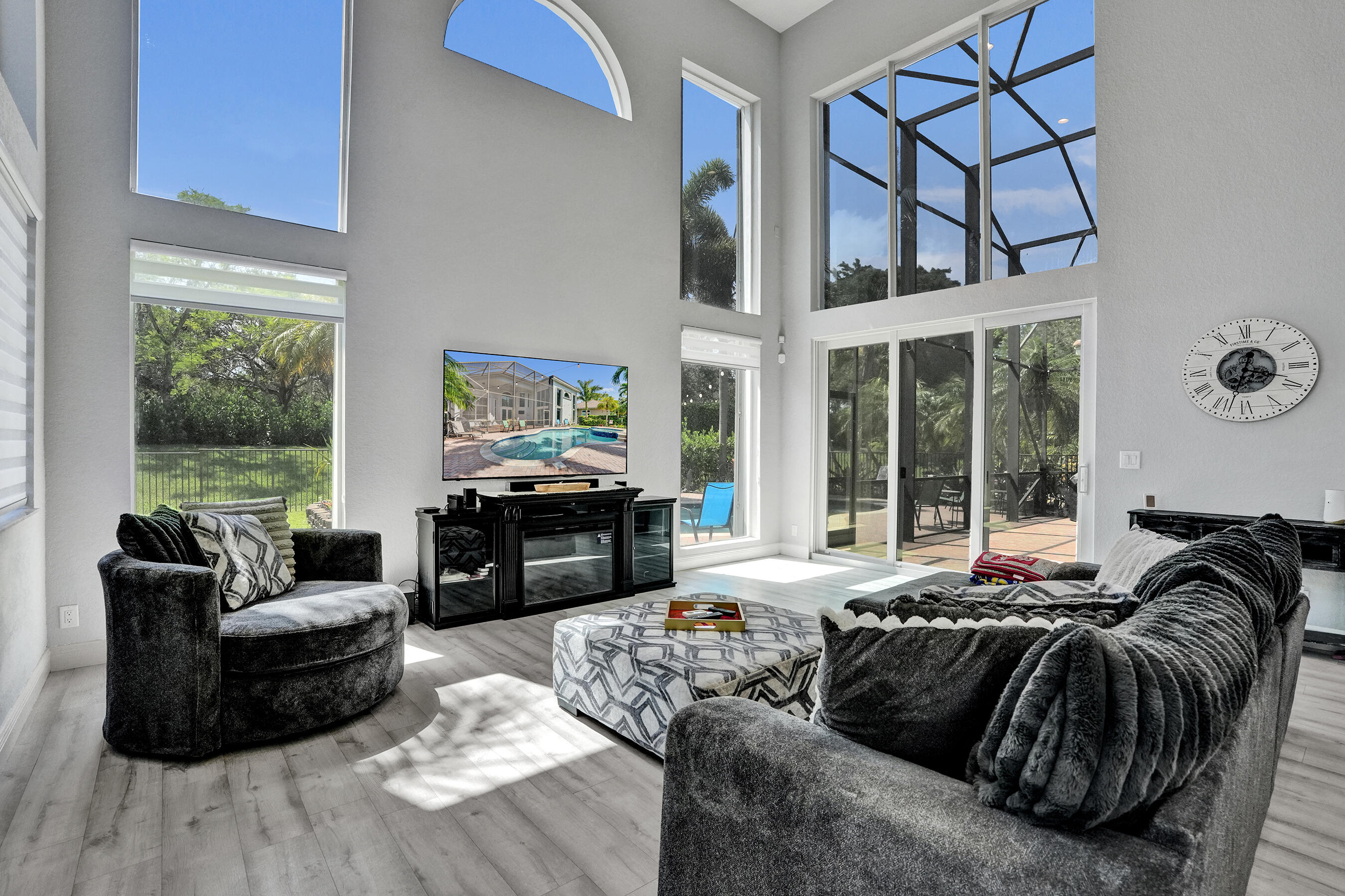 7401 NW 115th Terrace