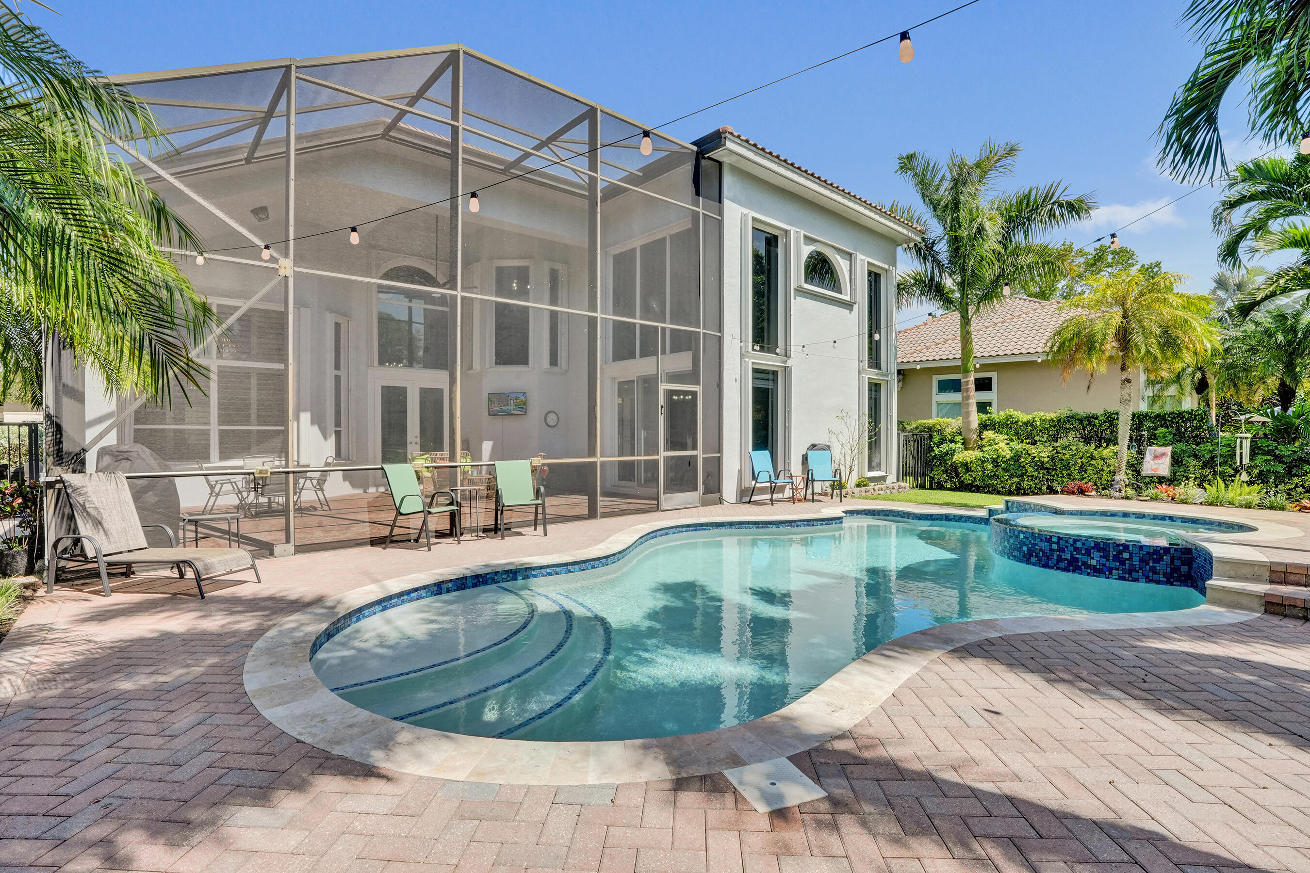 7401 NW 115th Terrace