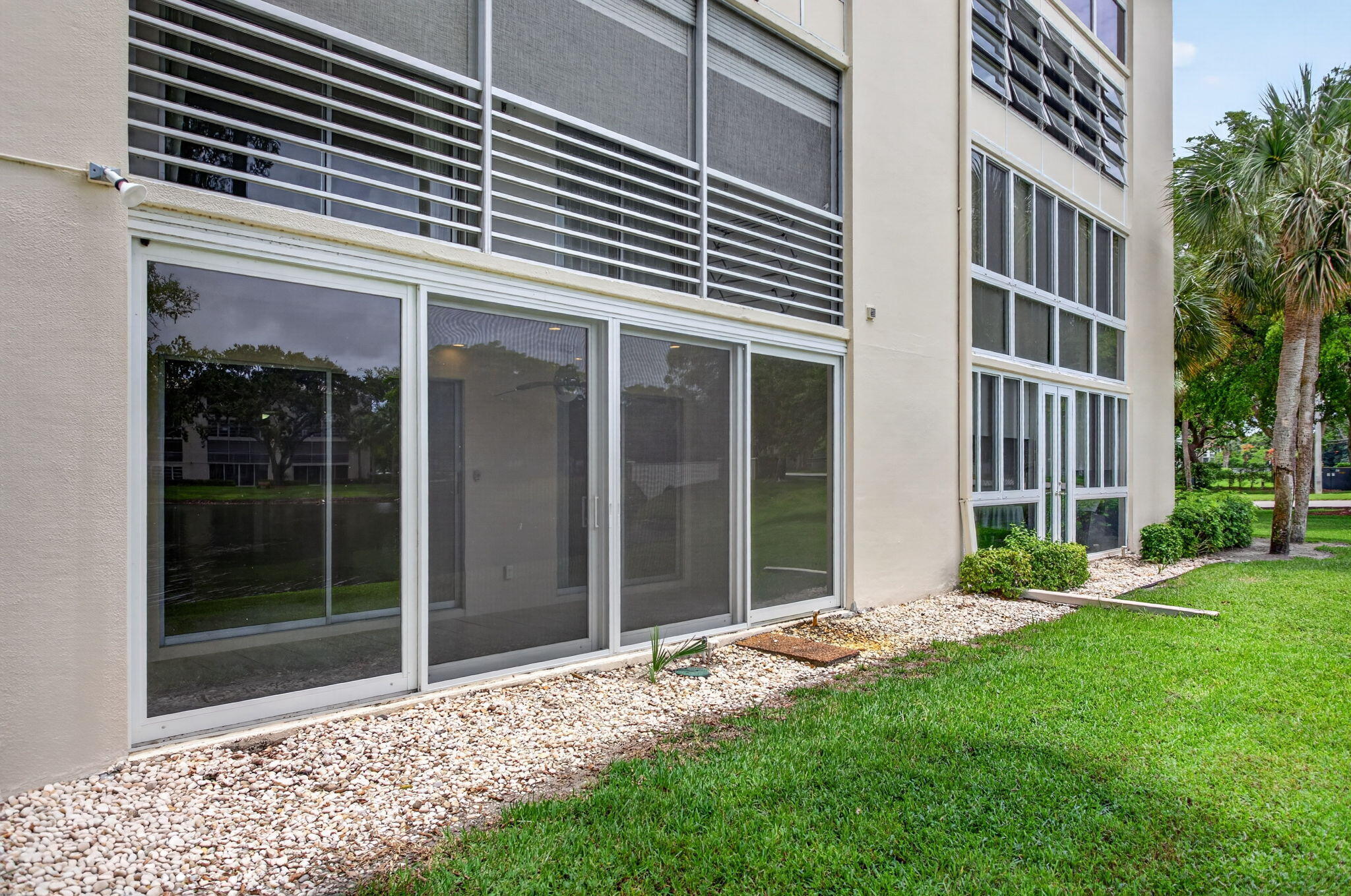2202 Lucaya Bend B1