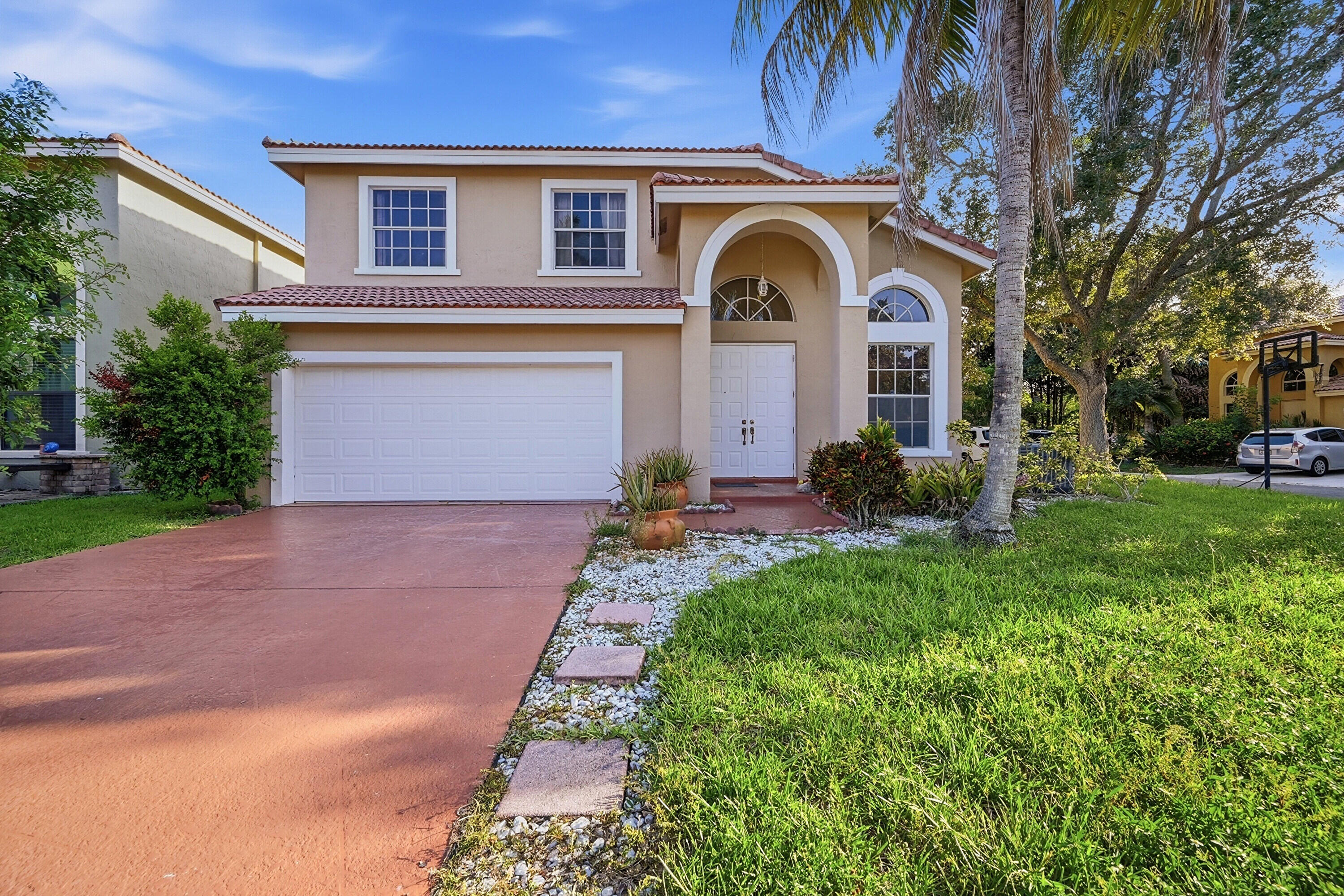 306 NW 115th Way