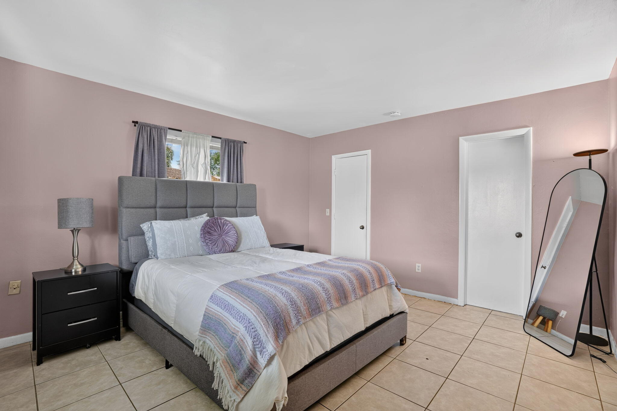 641 NW 43rd Avenue