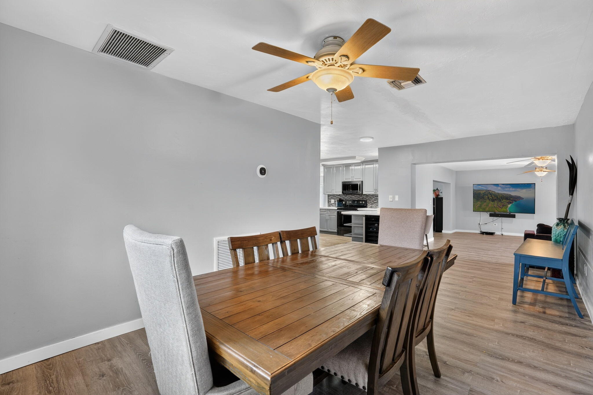 641 NW 43rd Avenue