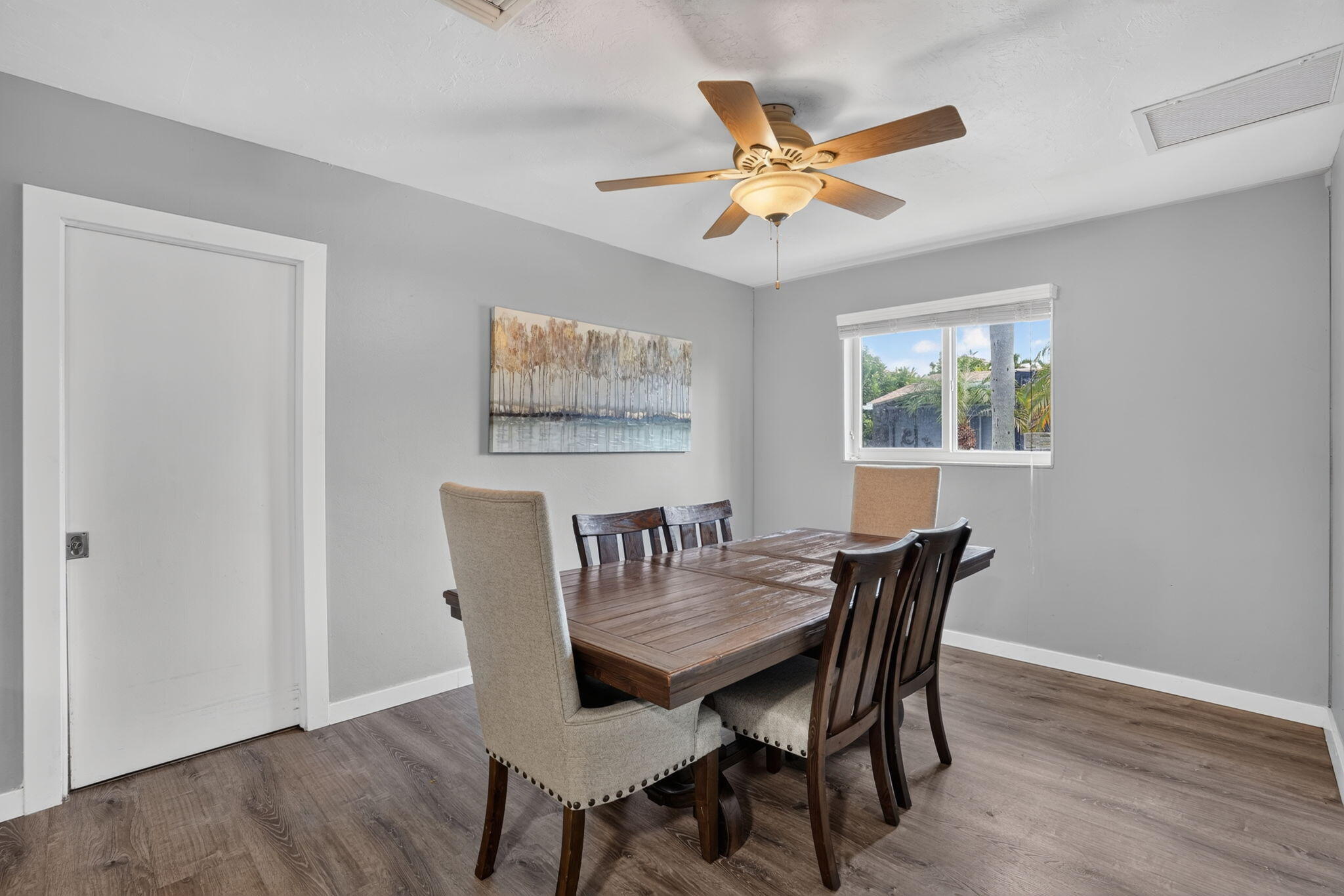 641 NW 43rd Avenue