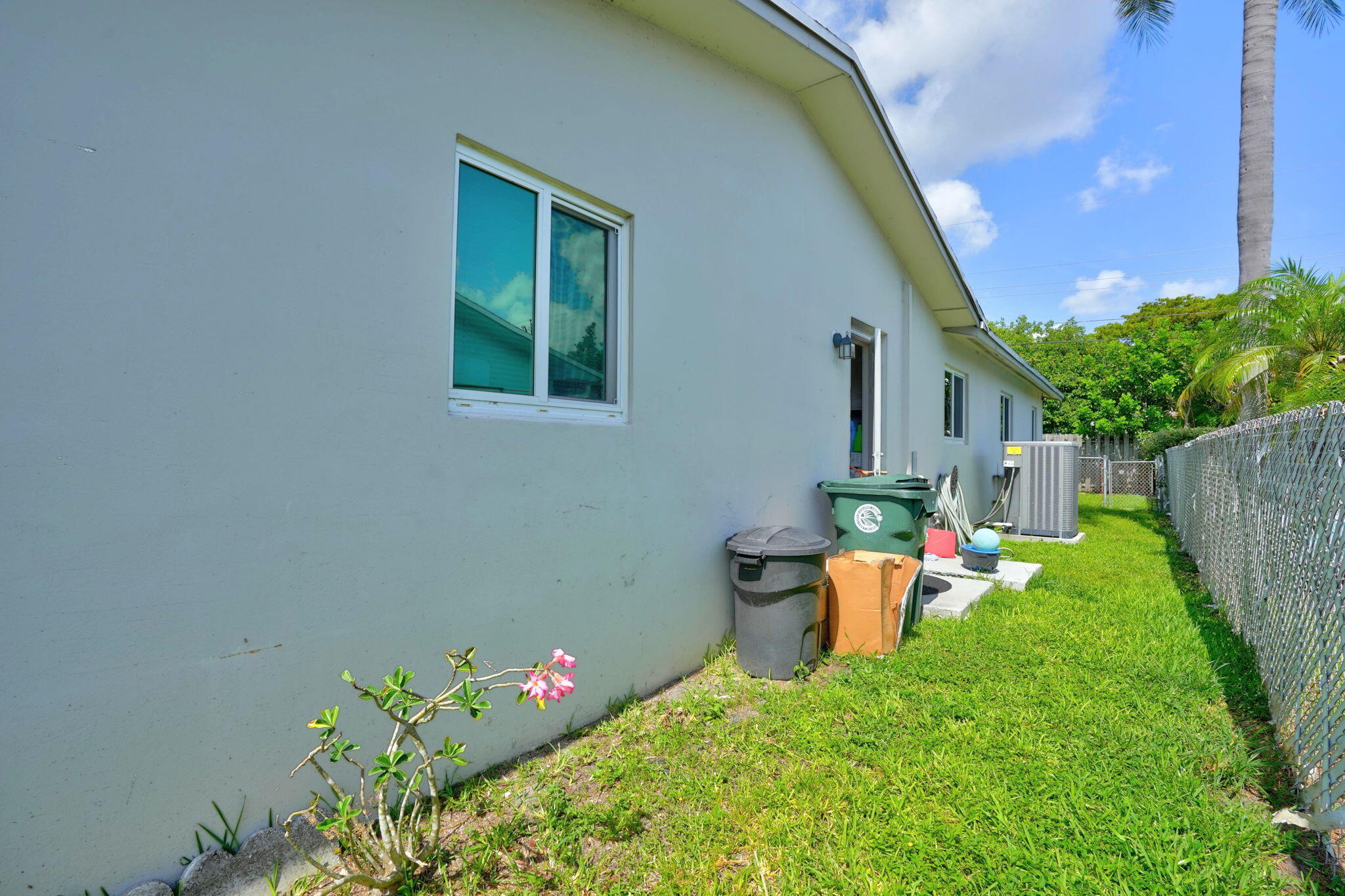 641 NW 43rd Avenue