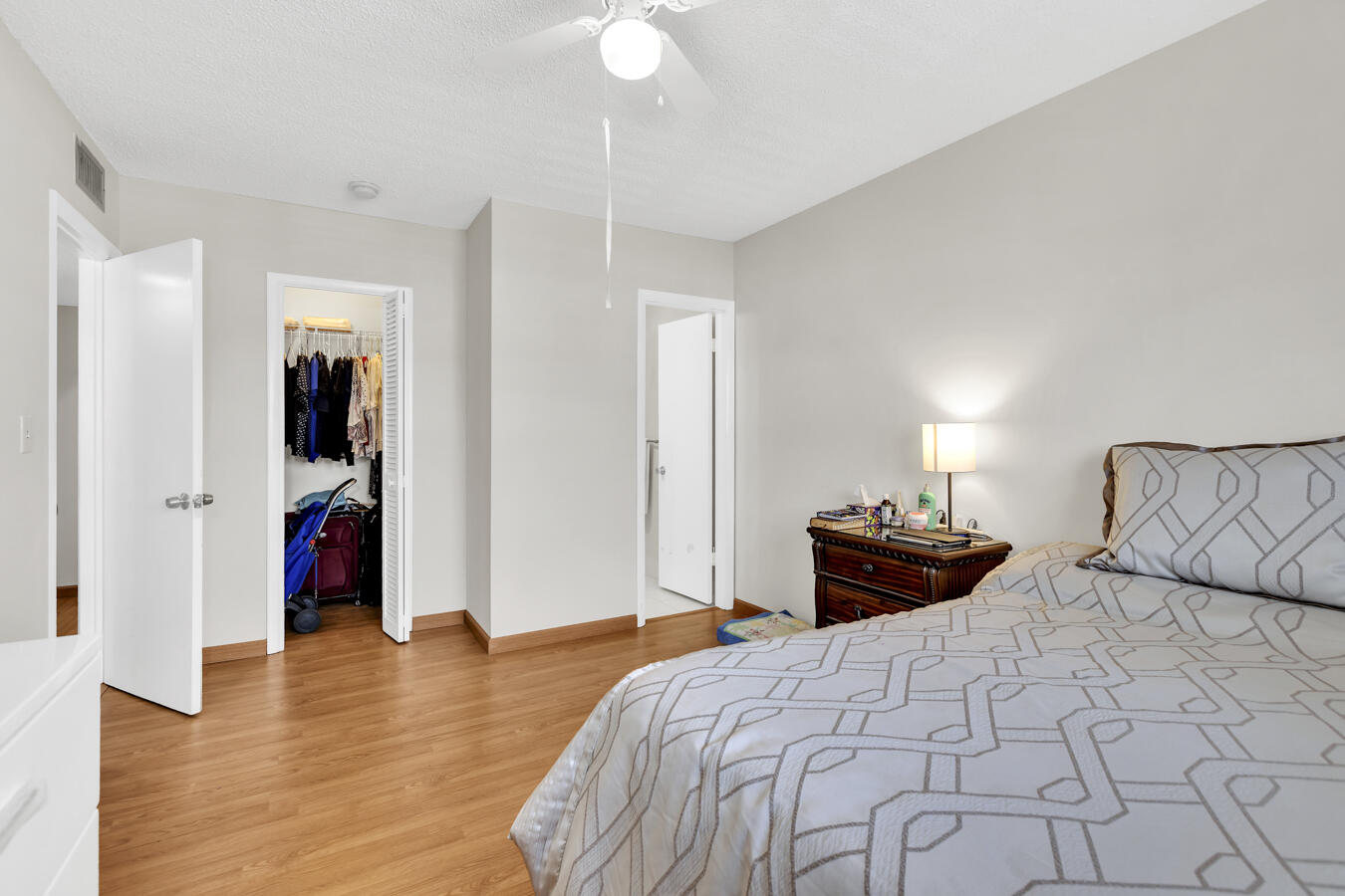 5300 Washington Street Apt D306