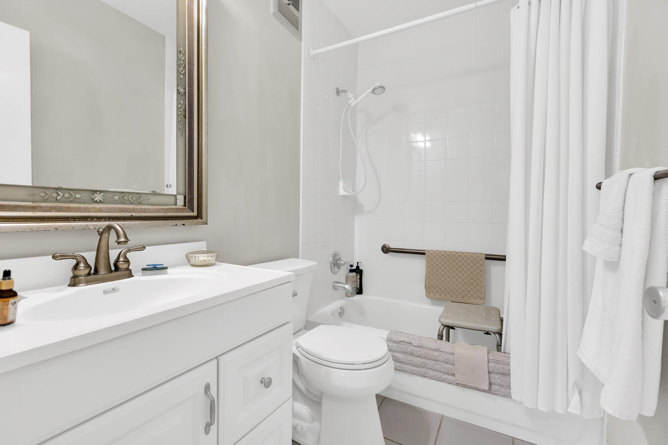 5300 Washington Street Apt D306