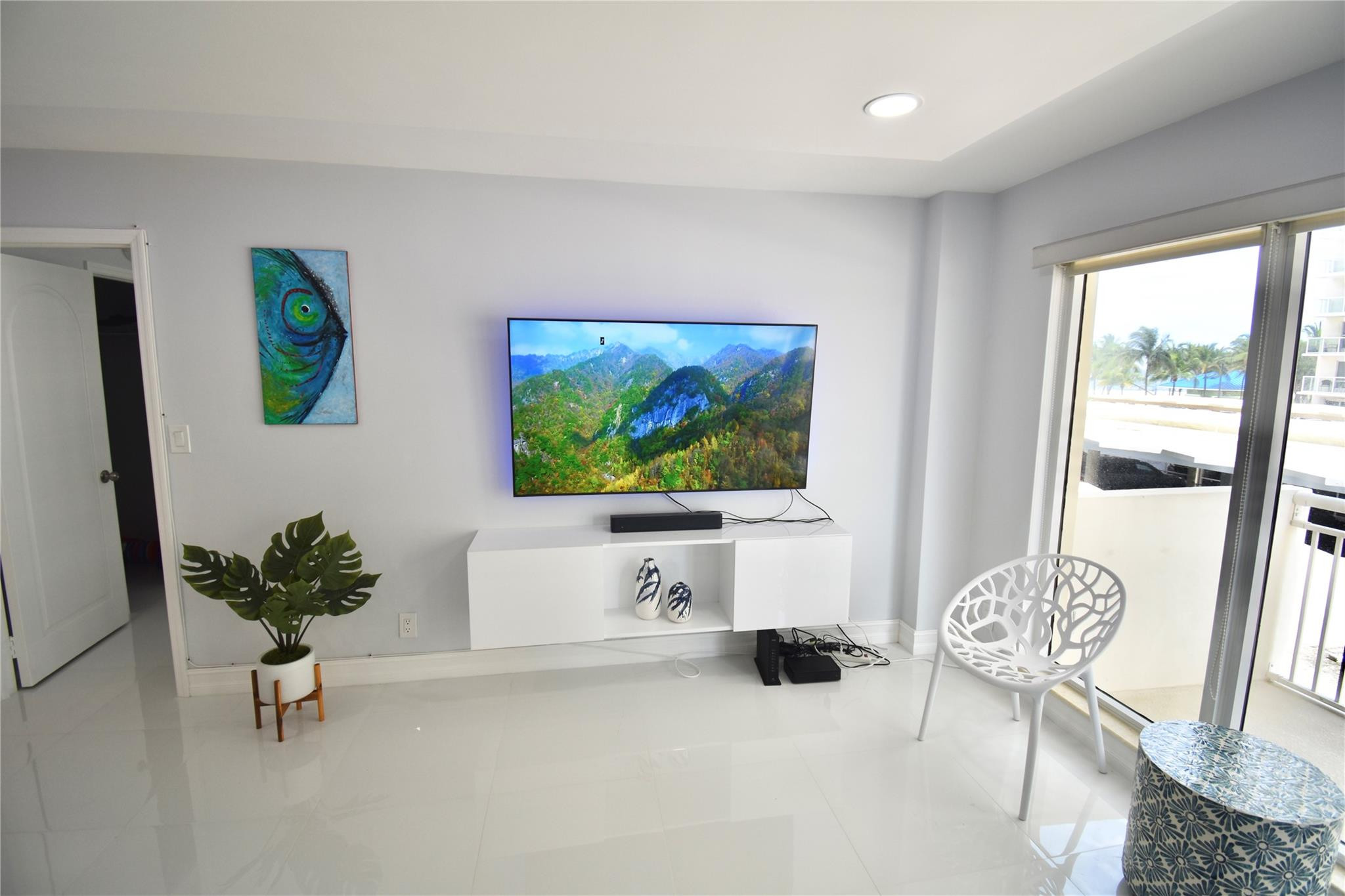 133 N Pompano Beach Boulevard Unit: 105