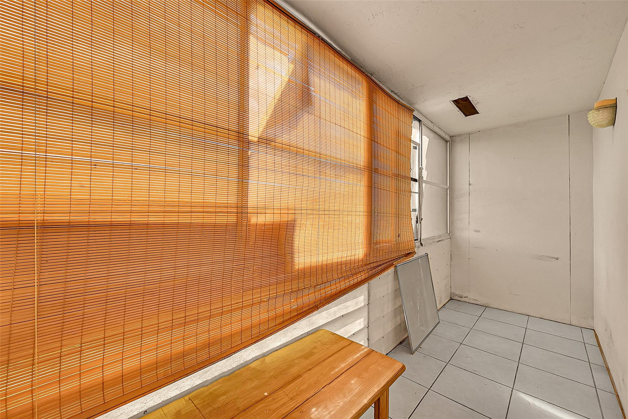 9101 Sunrise Lakes Boulevard Unit: 206