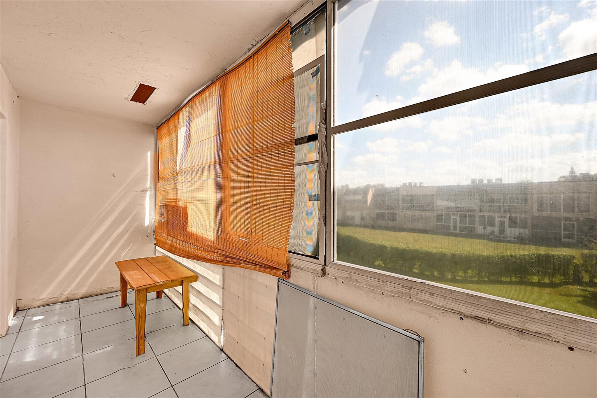 9101 Sunrise Lakes Boulevard Unit: 206