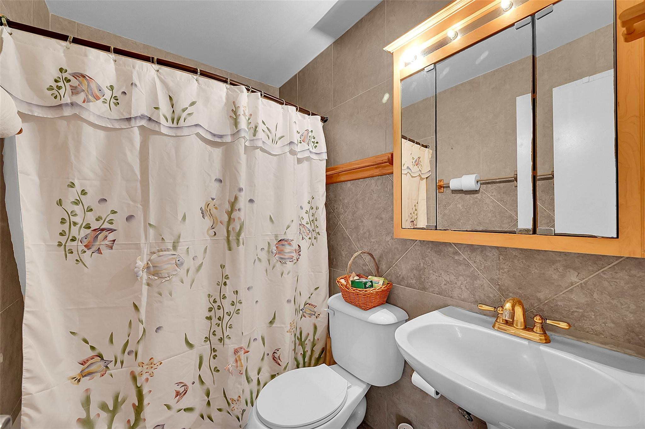 9101 Sunrise Lakes Boulevard Unit: 206