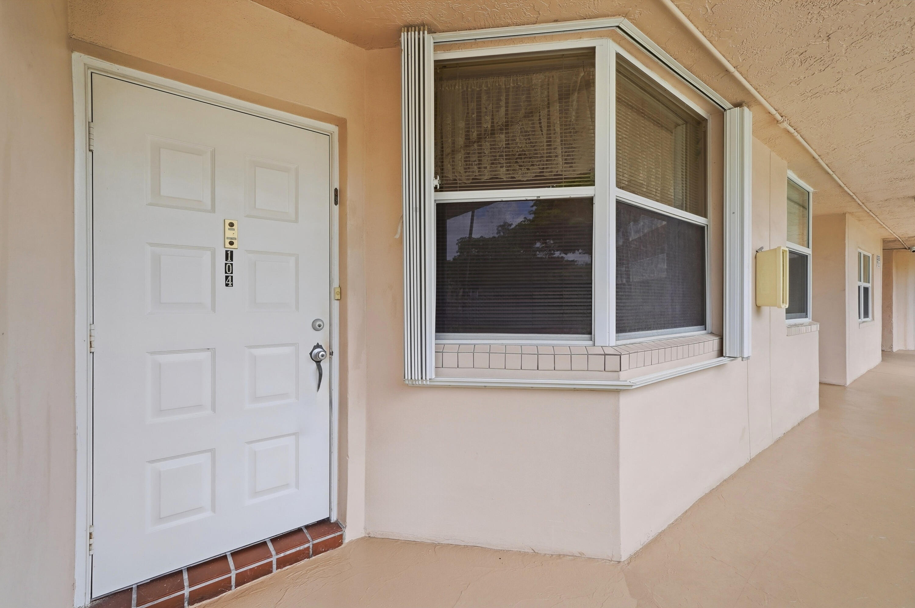 2521 NW 104th Avenue 104