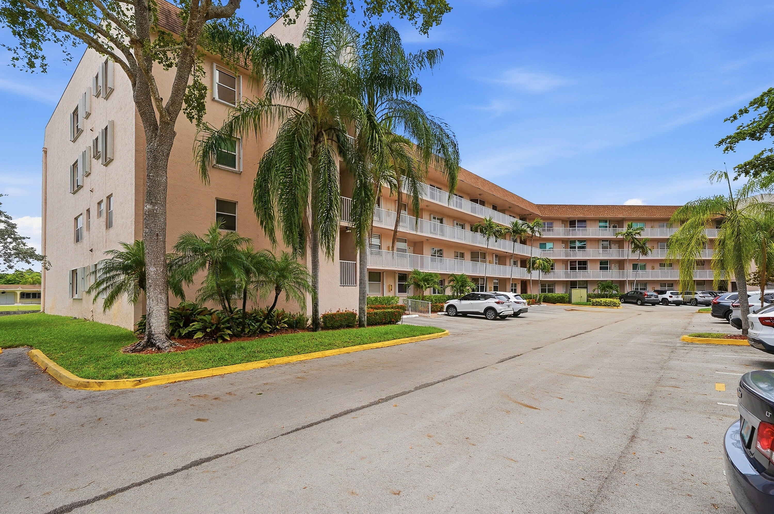 2521 NW 104th Avenue 104