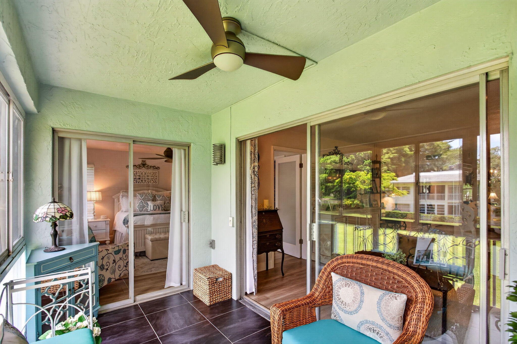 1211 Bahama Bend F2