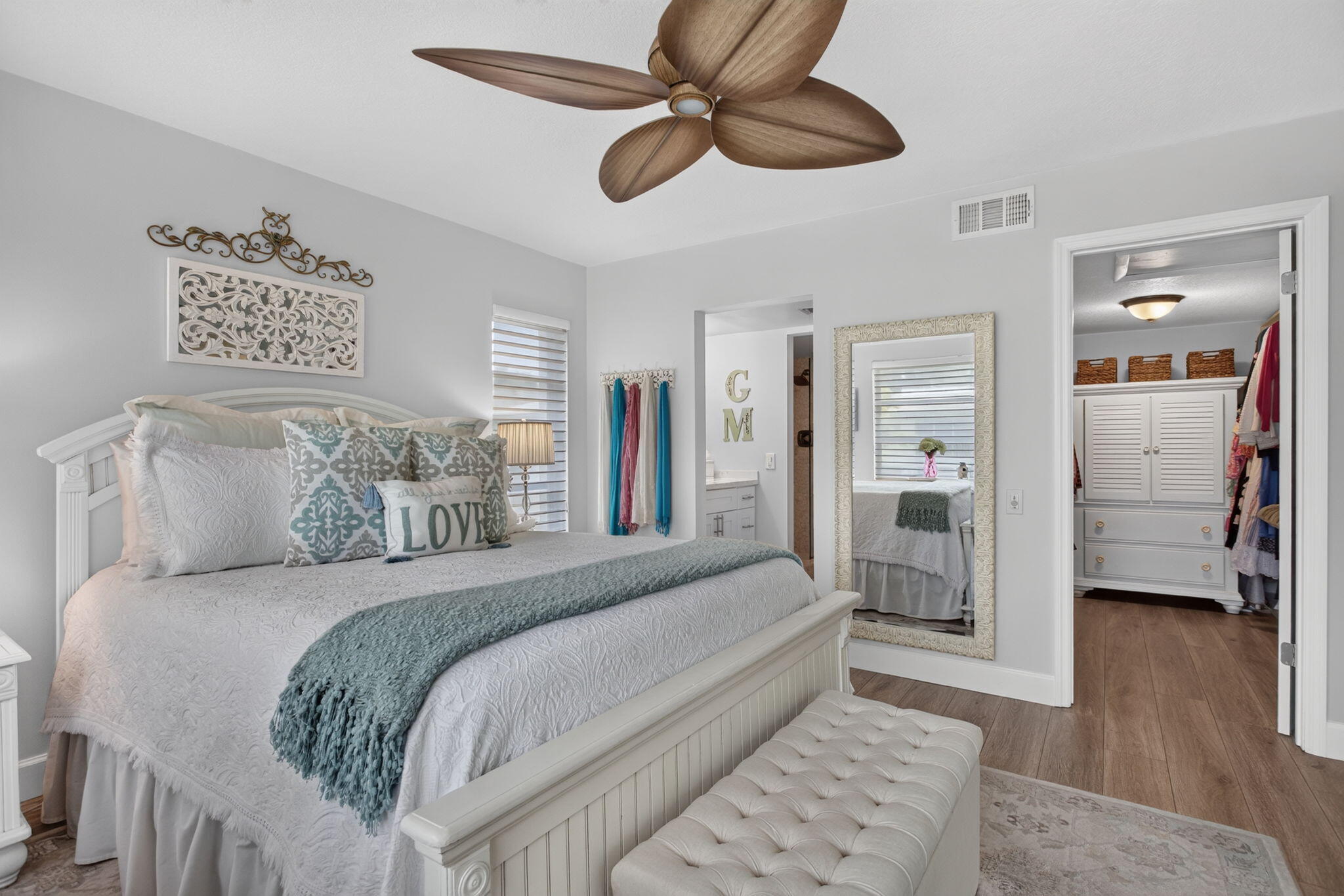 1211 Bahama Bend F2