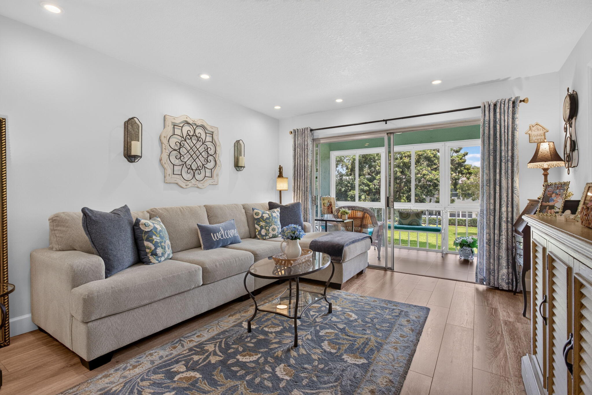 1211 Bahama Bend F2
