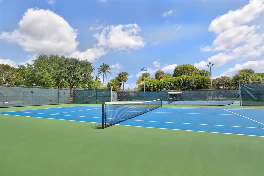 1211 Bahama Bend F2