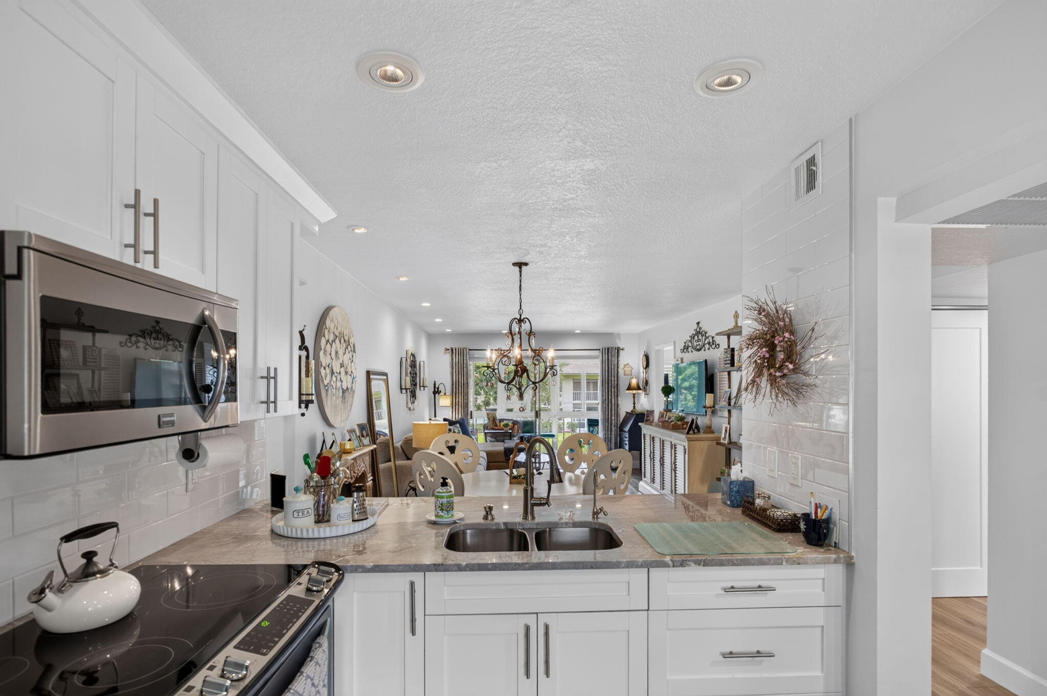 1211 Bahama Bend F2