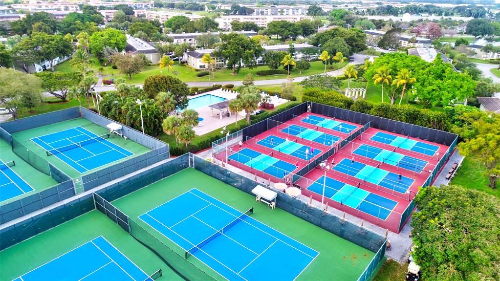 1211 Bahama Bend F2