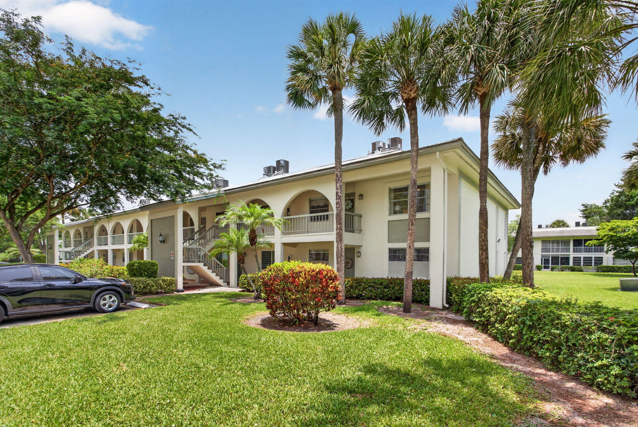 1211 Bahama Bend F2