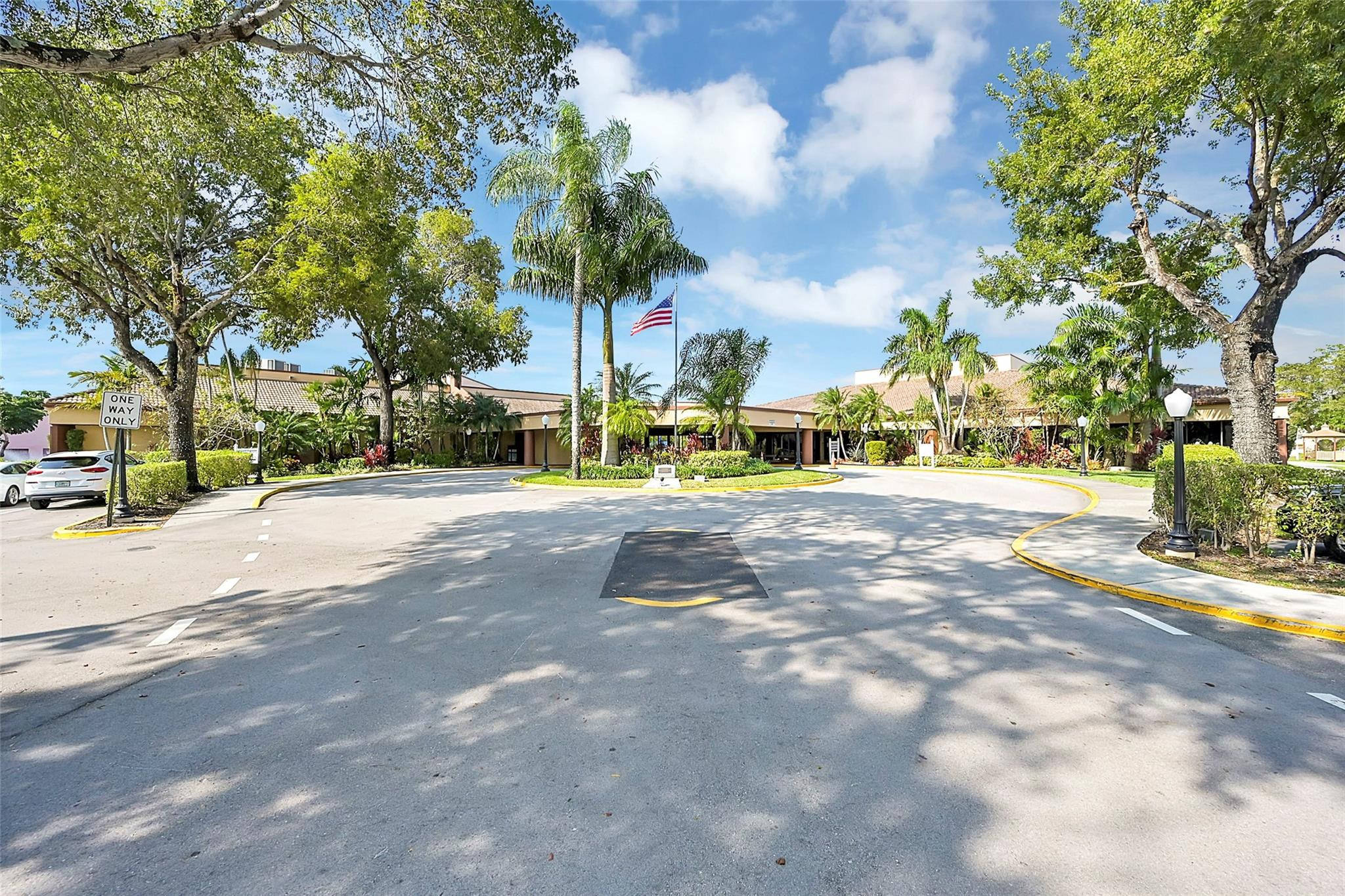 2780 N Pine Island Road 312