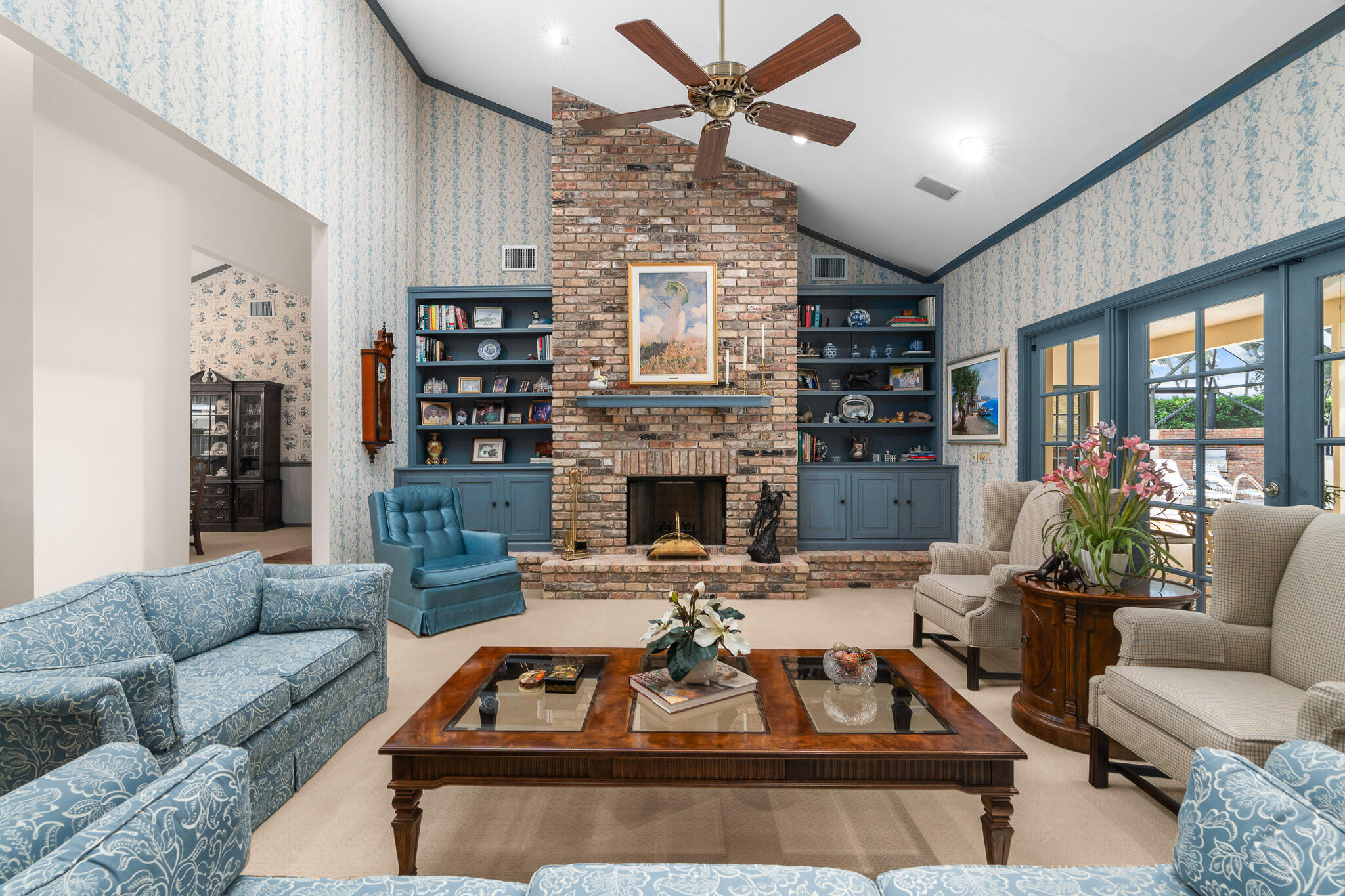 1866 Colonial Drive
