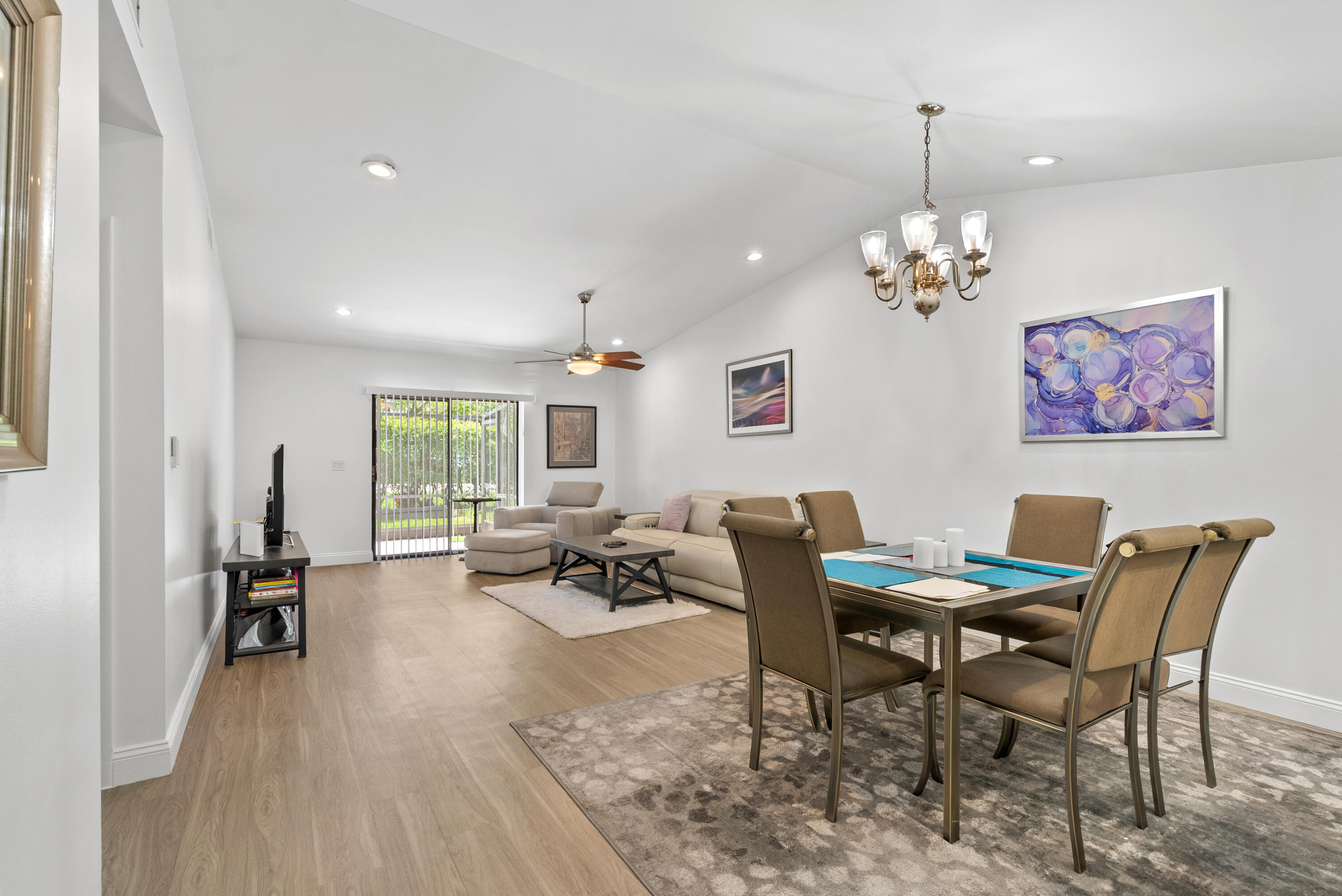 6721 Bridlewood Court