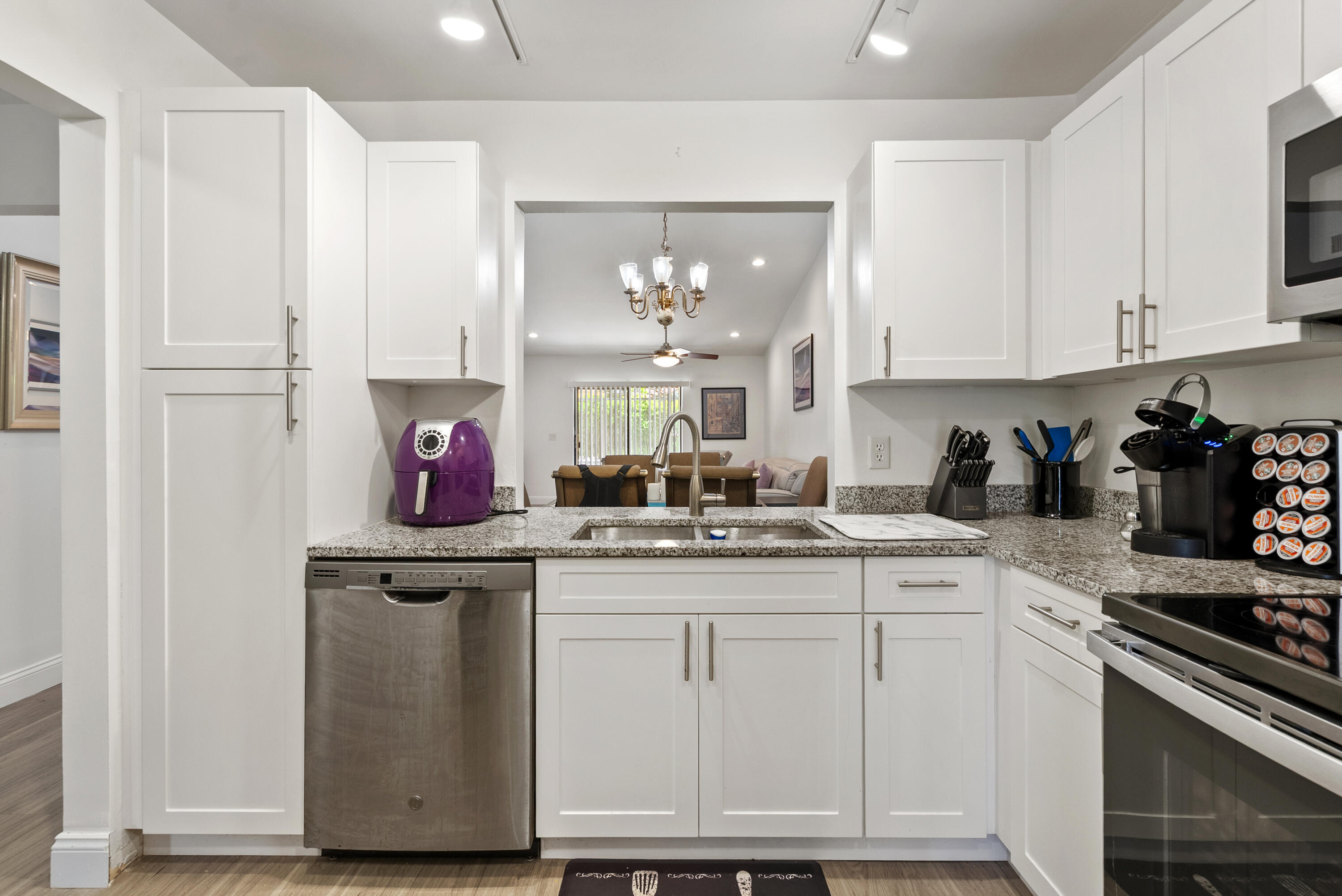 6721 Bridlewood Court