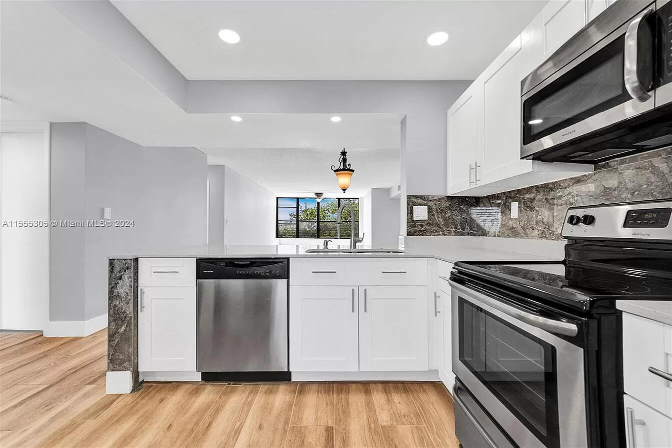 2767 Carambola Circle S 401