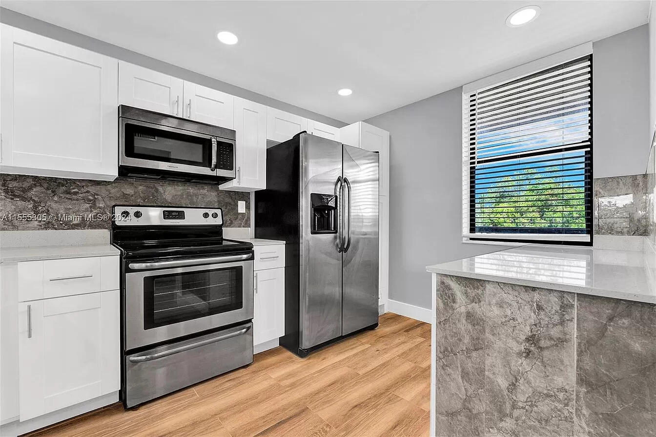 2767 Carambola Circle S 401