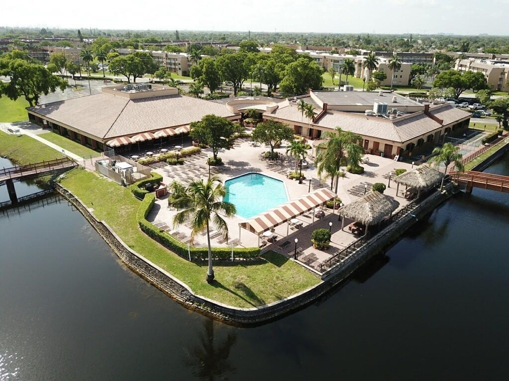 9360 Sunrise Lakes Boulevard Unit: 111