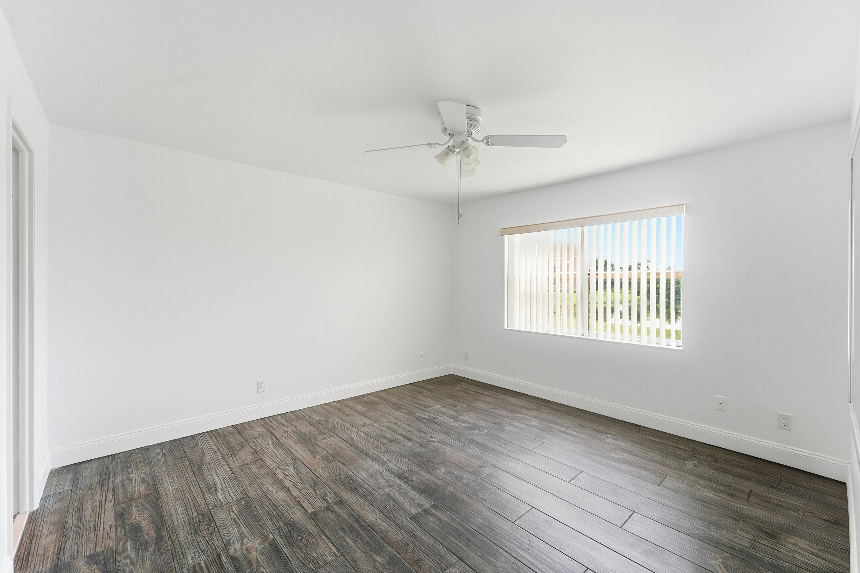 9360 Sunrise Lakes Boulevard Unit: 111