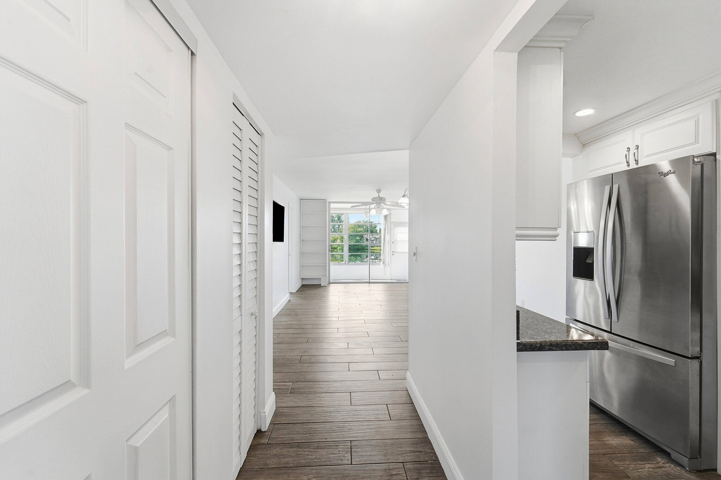 9360 Sunrise Lakes Boulevard Unit: 111