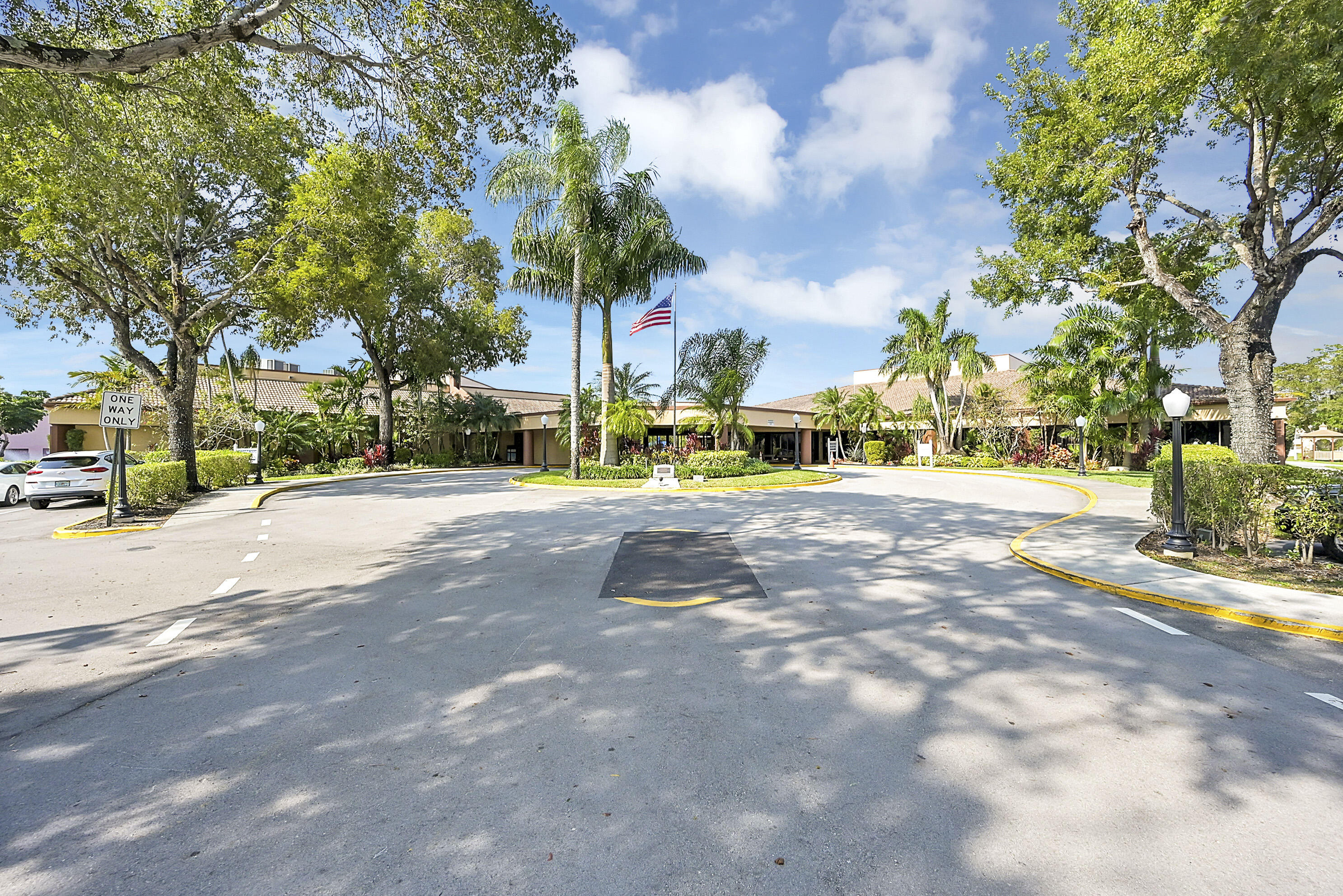 9360 Sunrise Lakes Boulevard Unit: 111