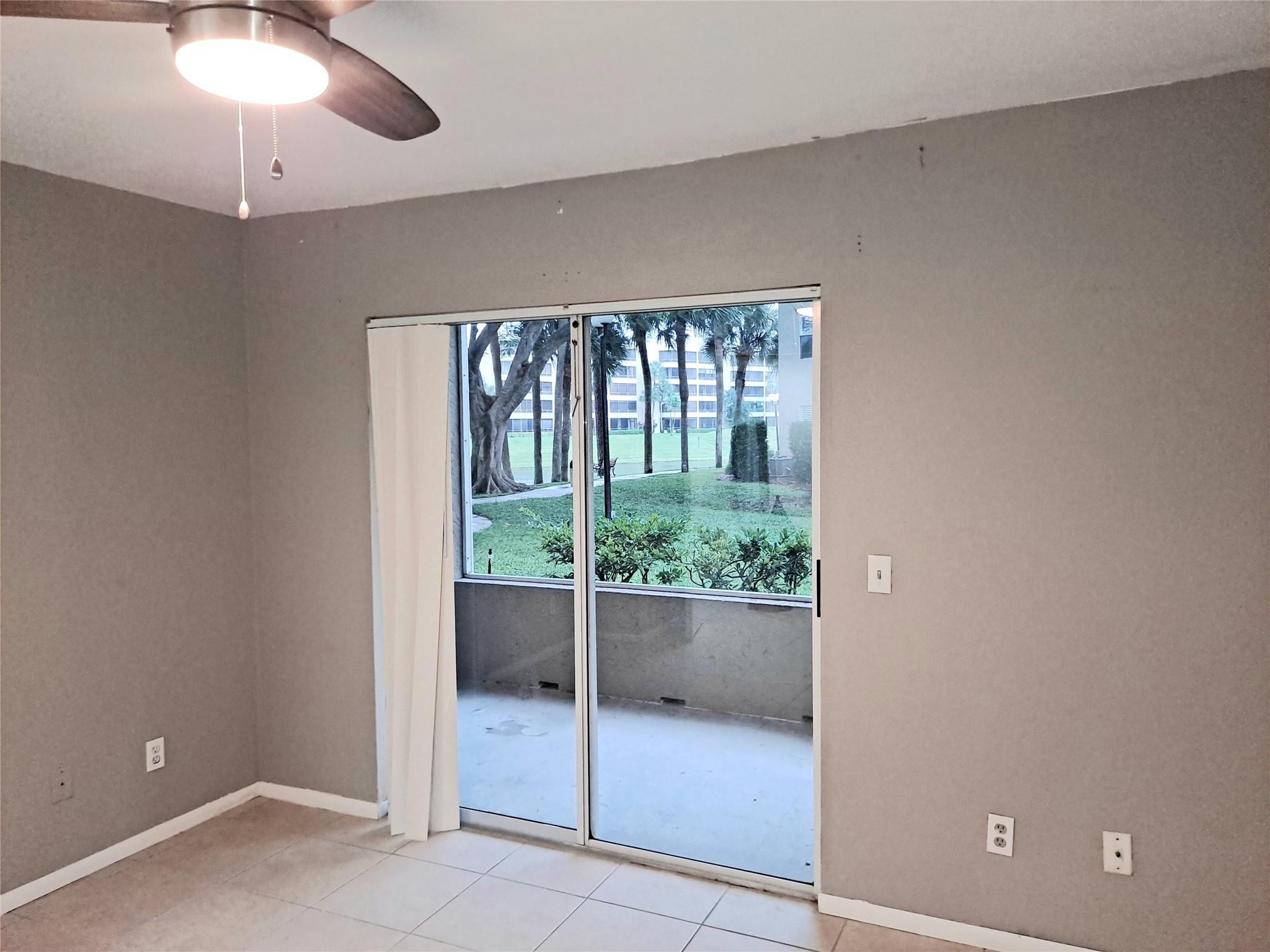 1845 Palm Cove Boulevard 8-107