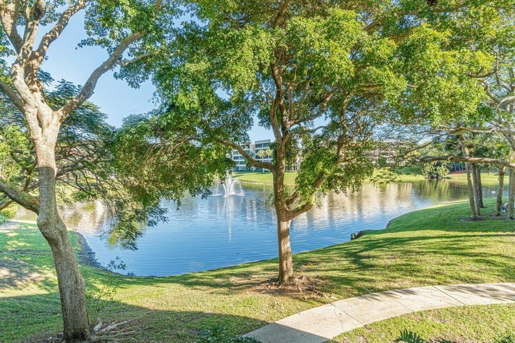 1845 Palm Cove Boulevard 8-107