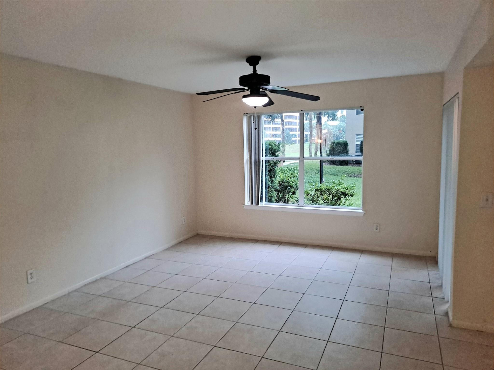1845 Palm Cove Boulevard 8-107