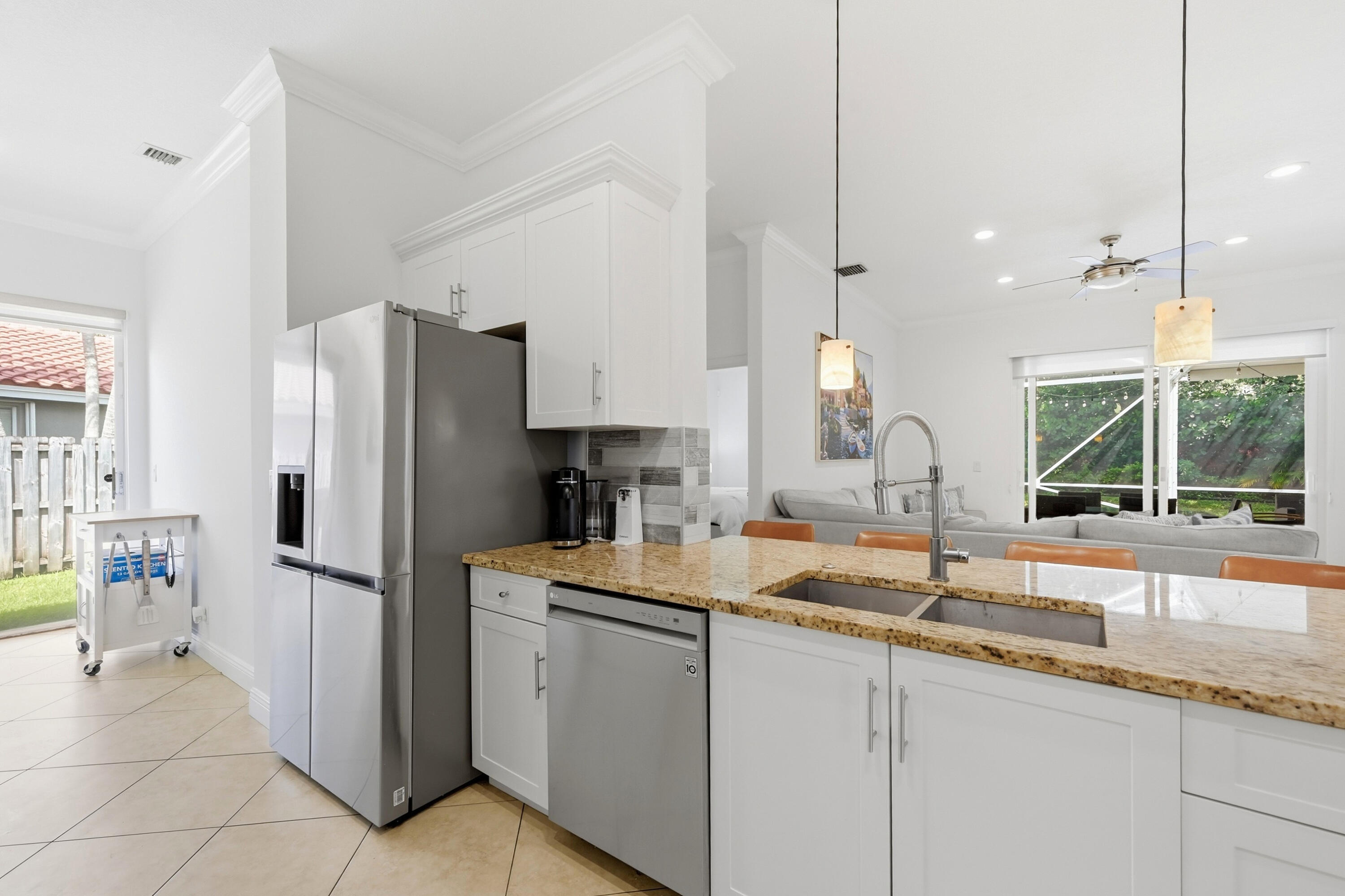 4487 NW 45th Terrace