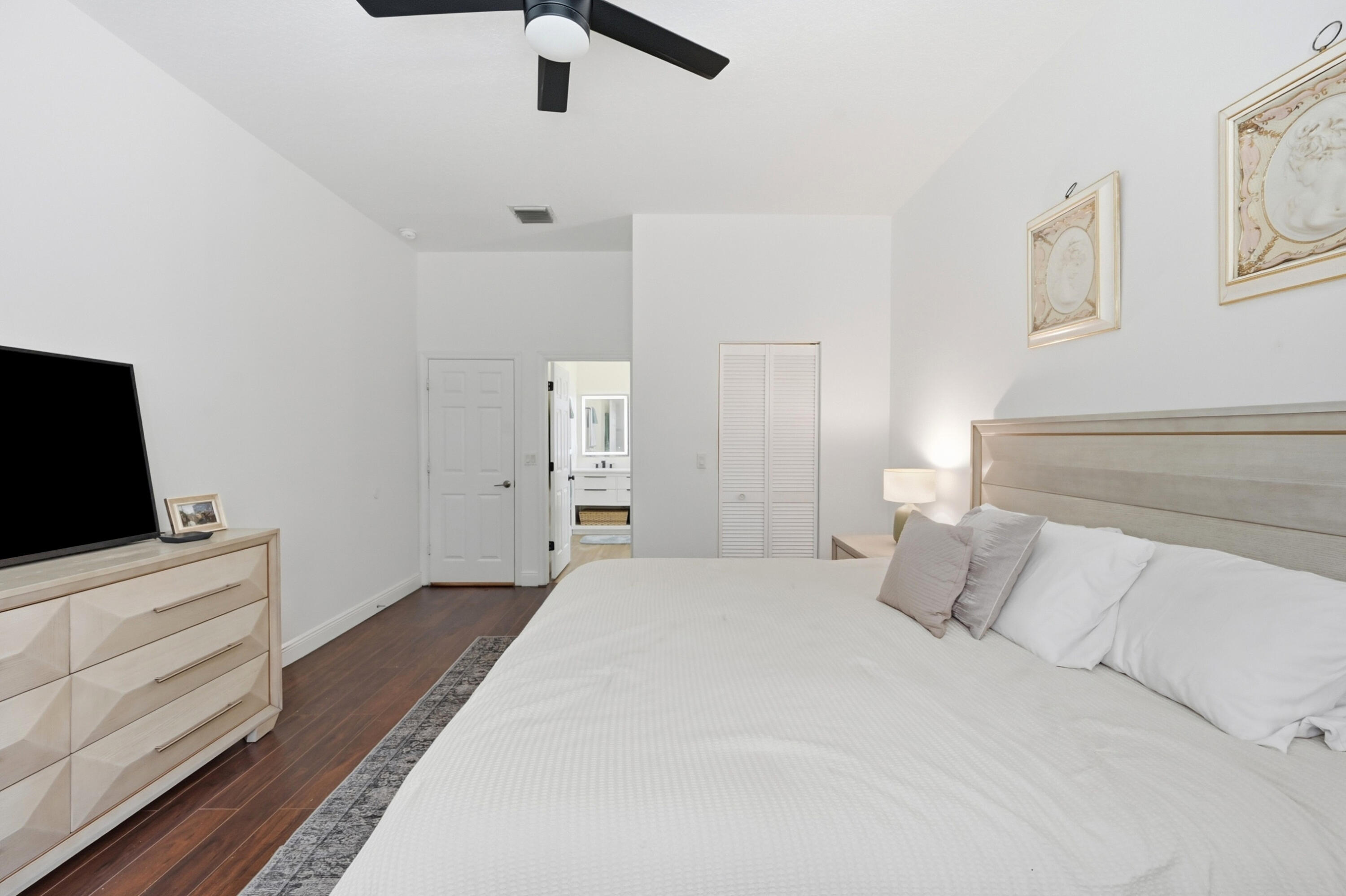 4487 NW 45th Terrace