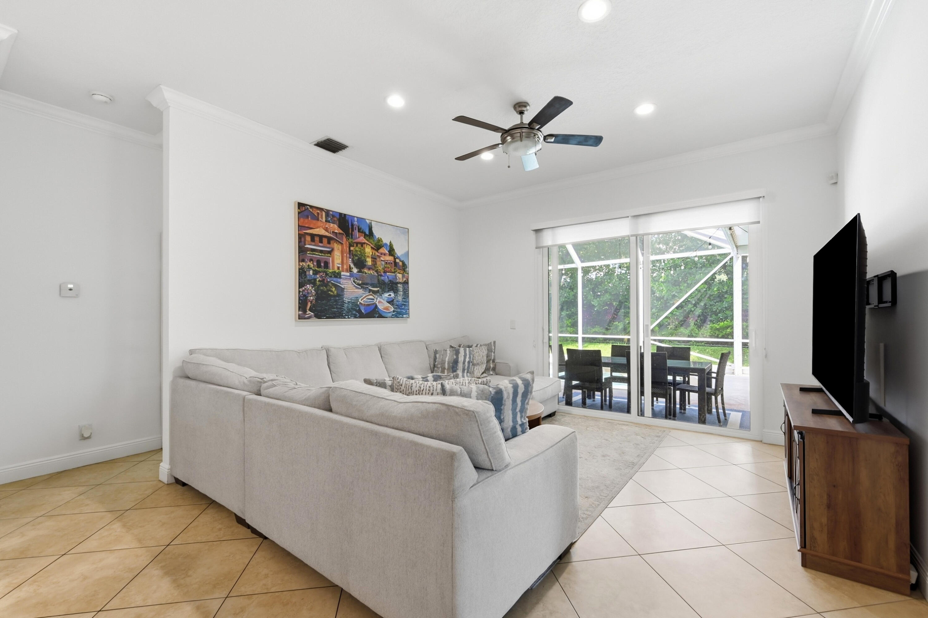 4487 NW 45th Terrace
