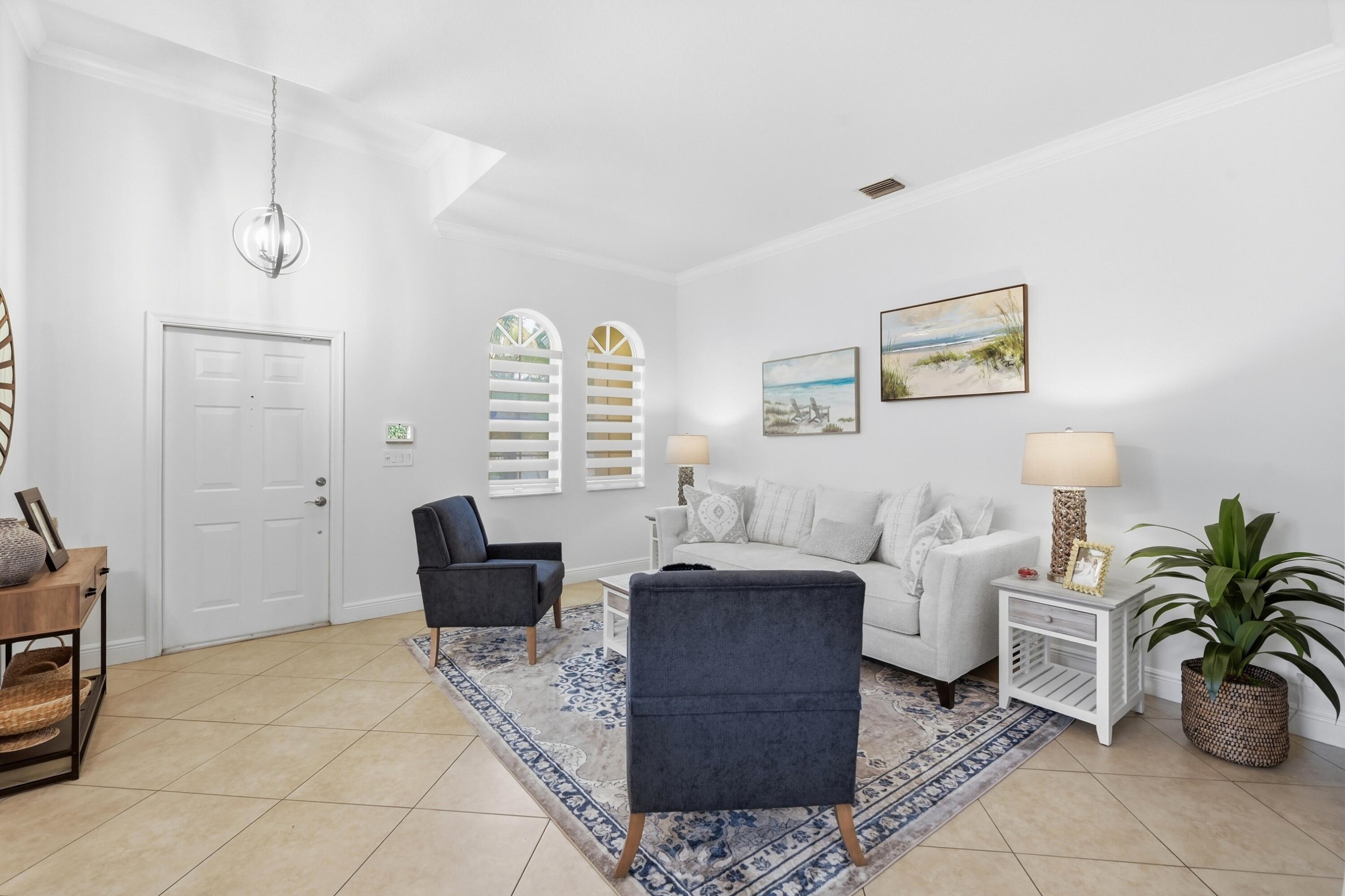 4487 NW 45th Terrace