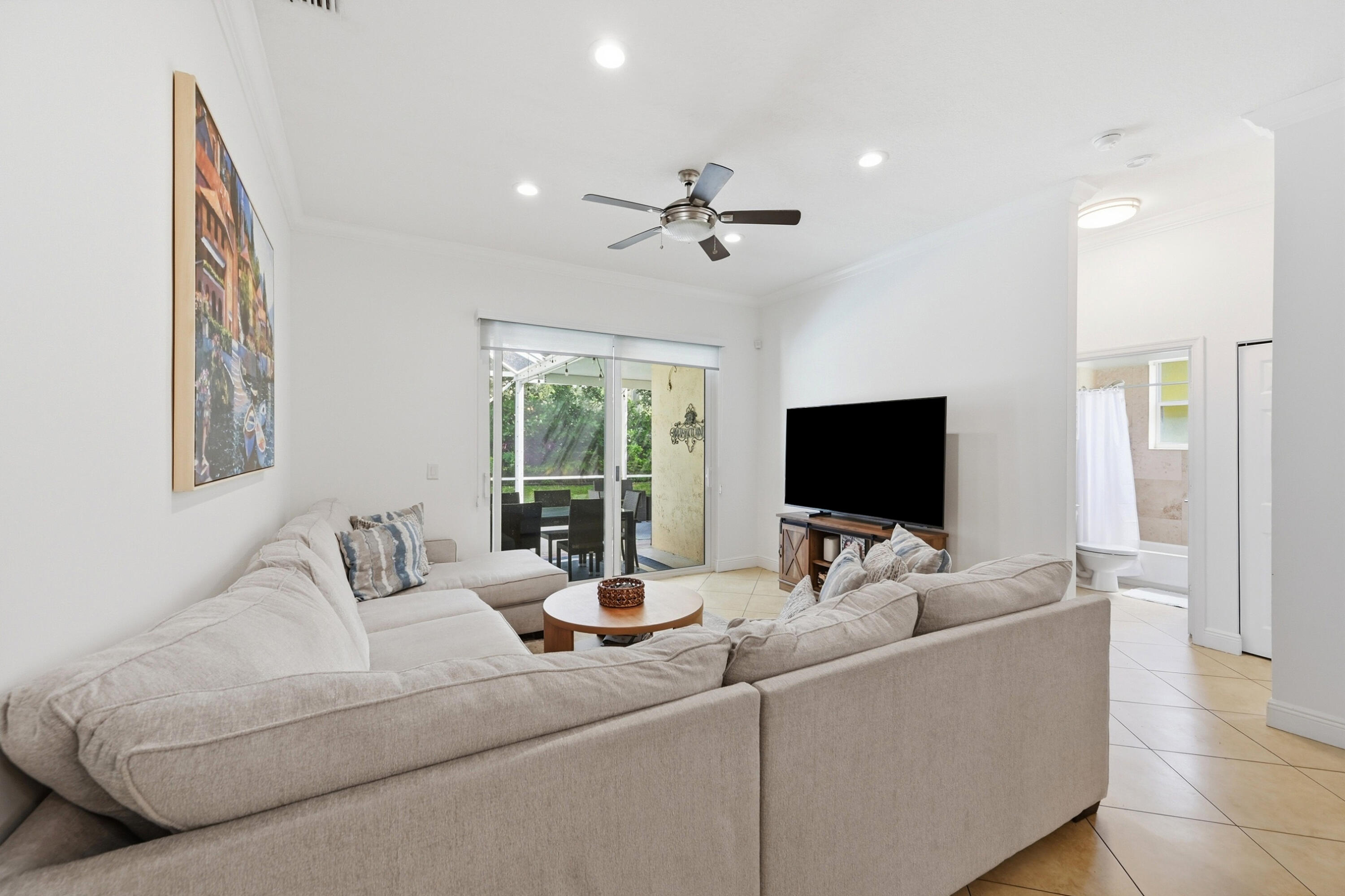 4487 NW 45th Terrace