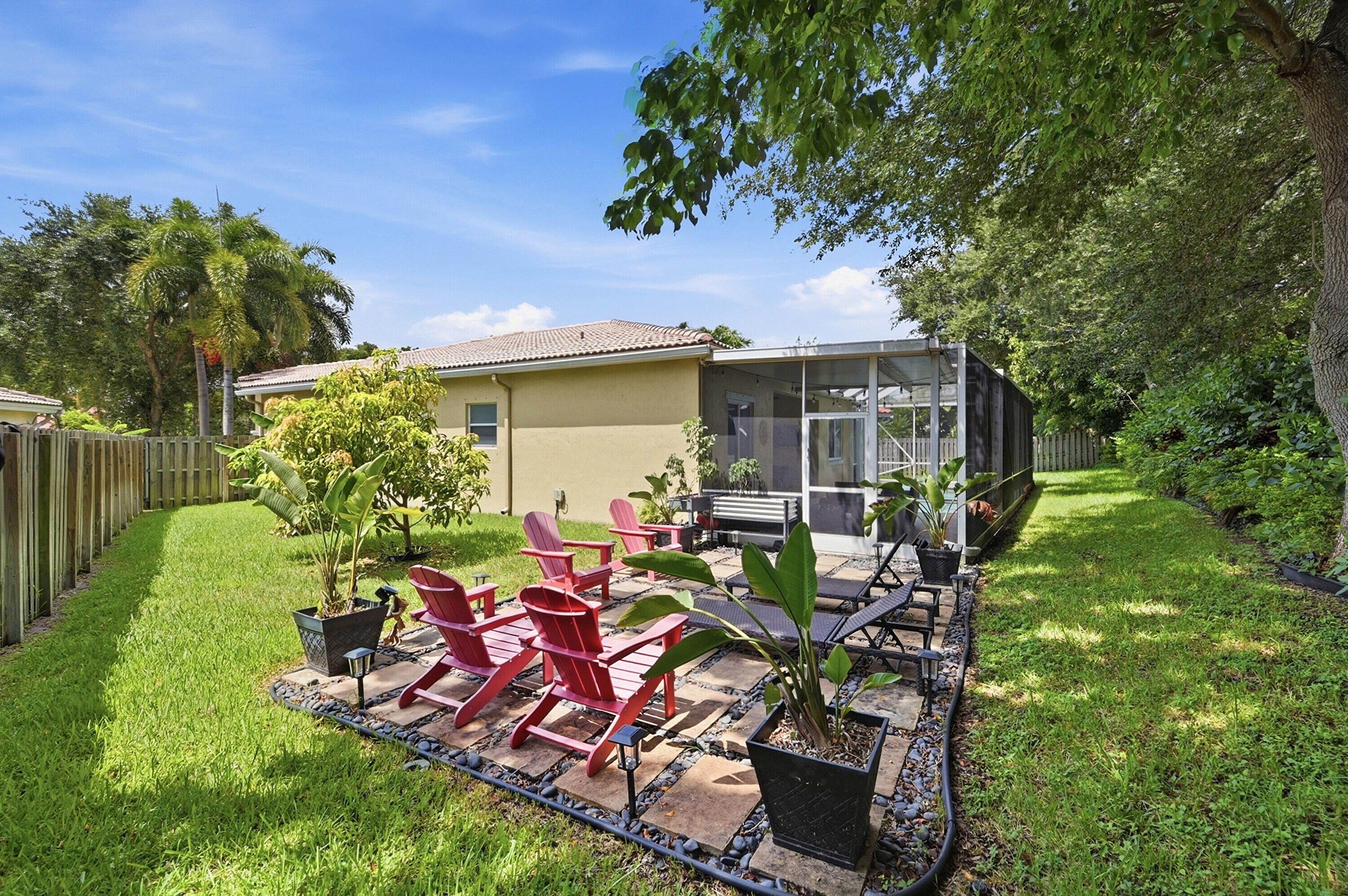 4487 NW 45th Terrace