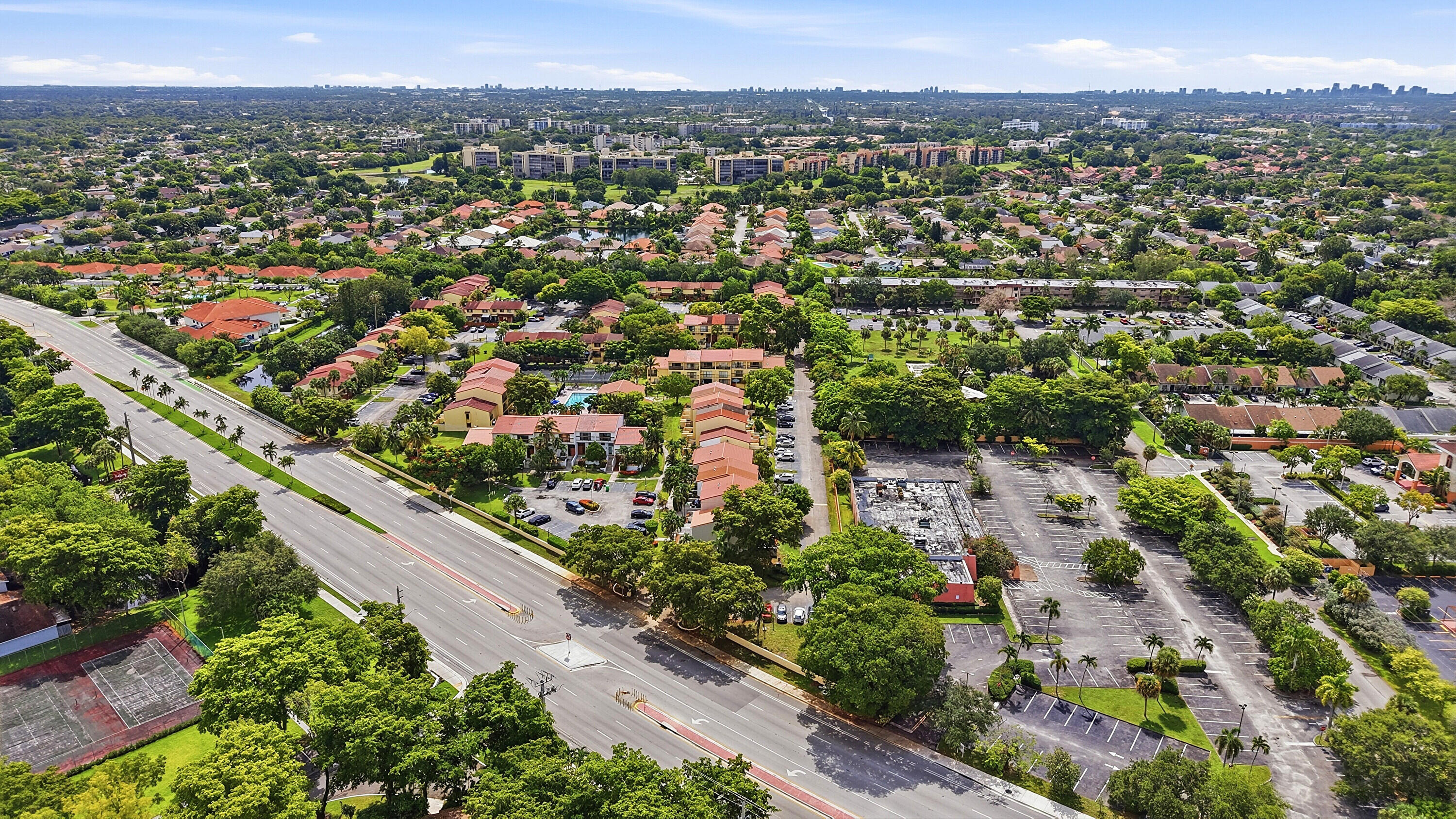 4012 Del Rio Way