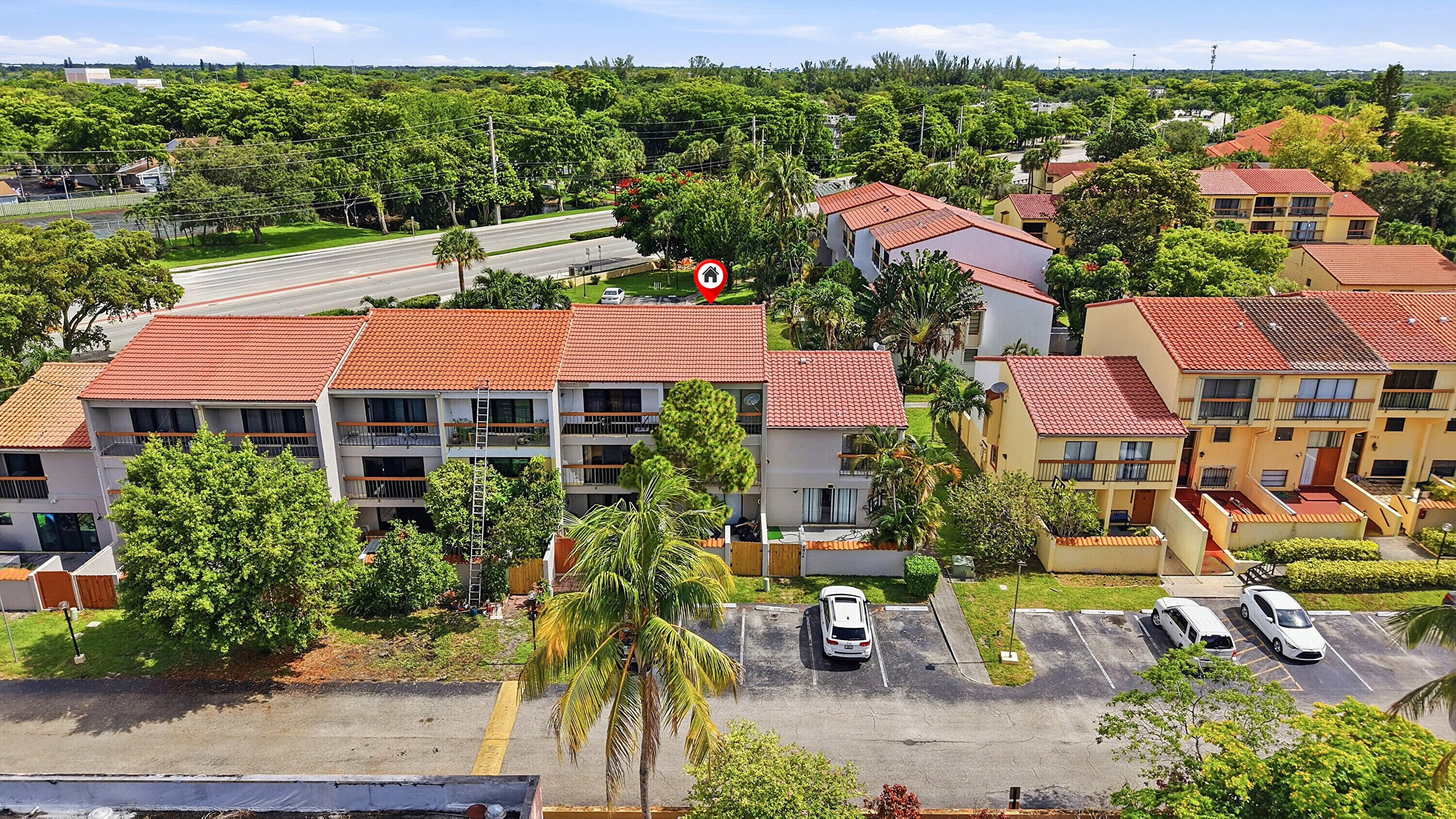 4012 Del Rio Way