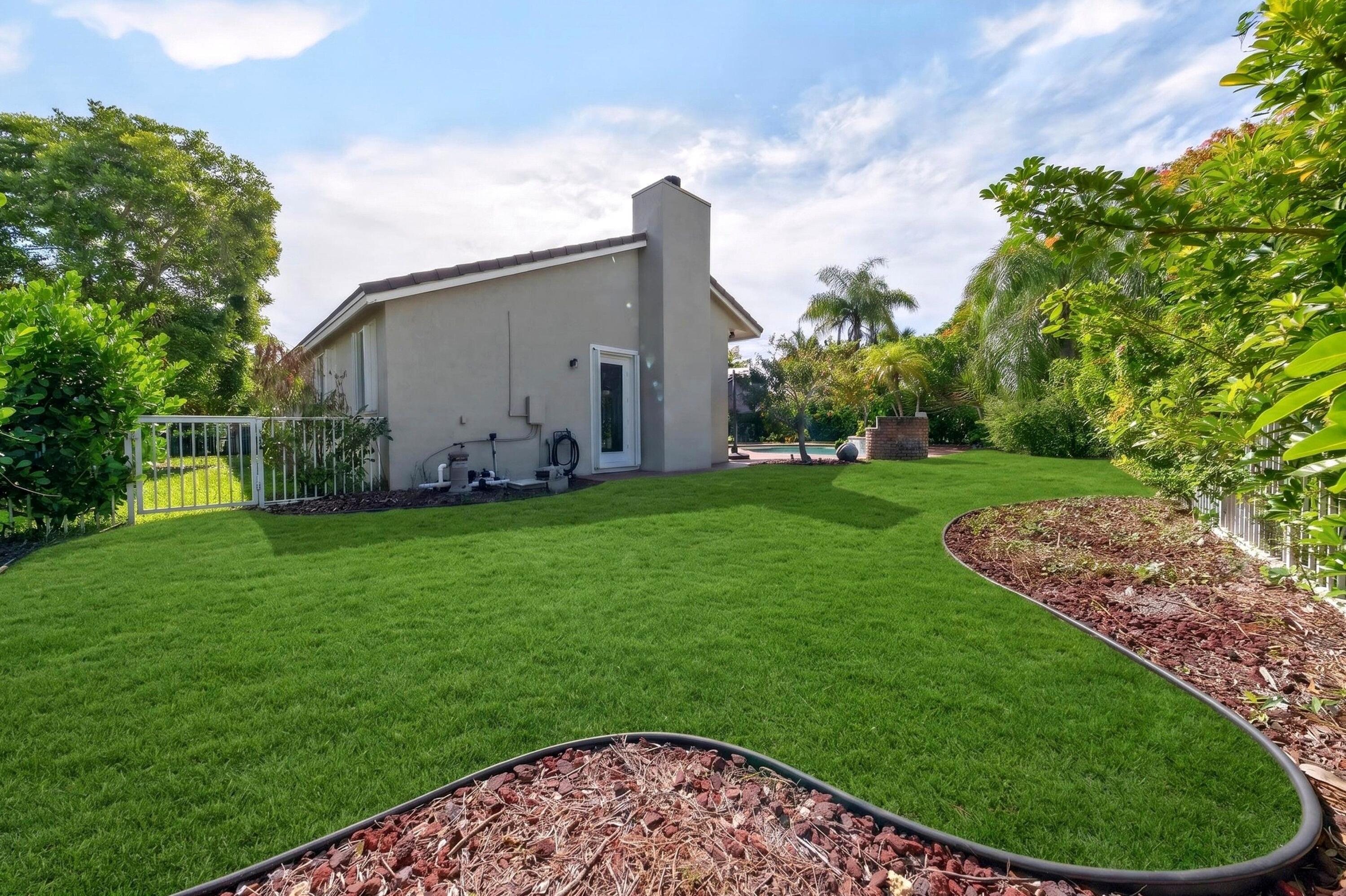 6529 NW 103rd Terrace