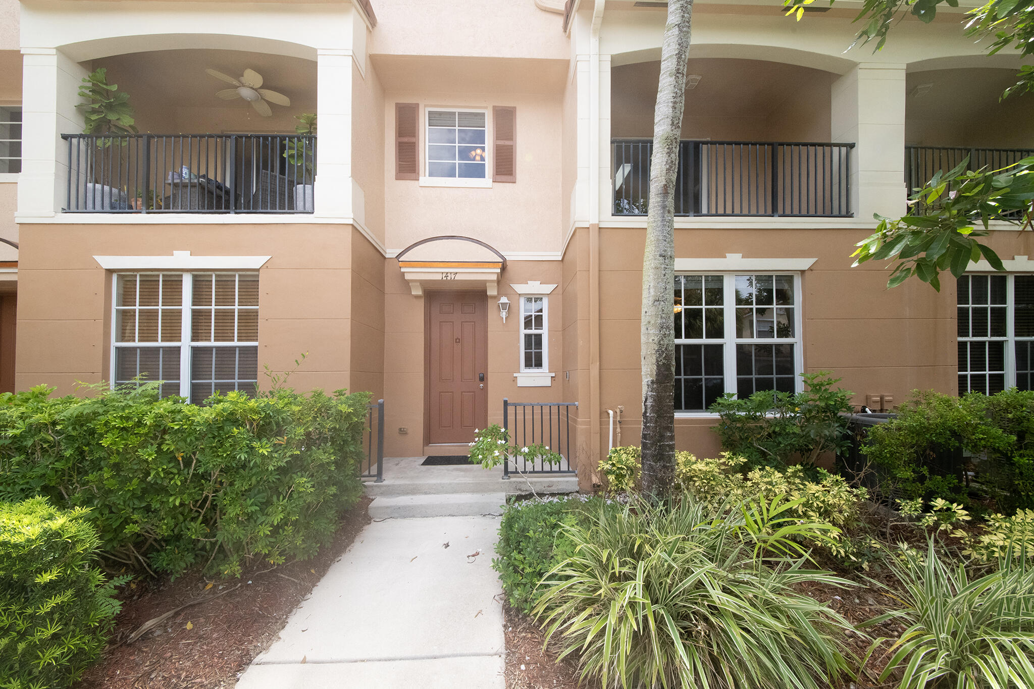 1417 W Wickham Circle 1417