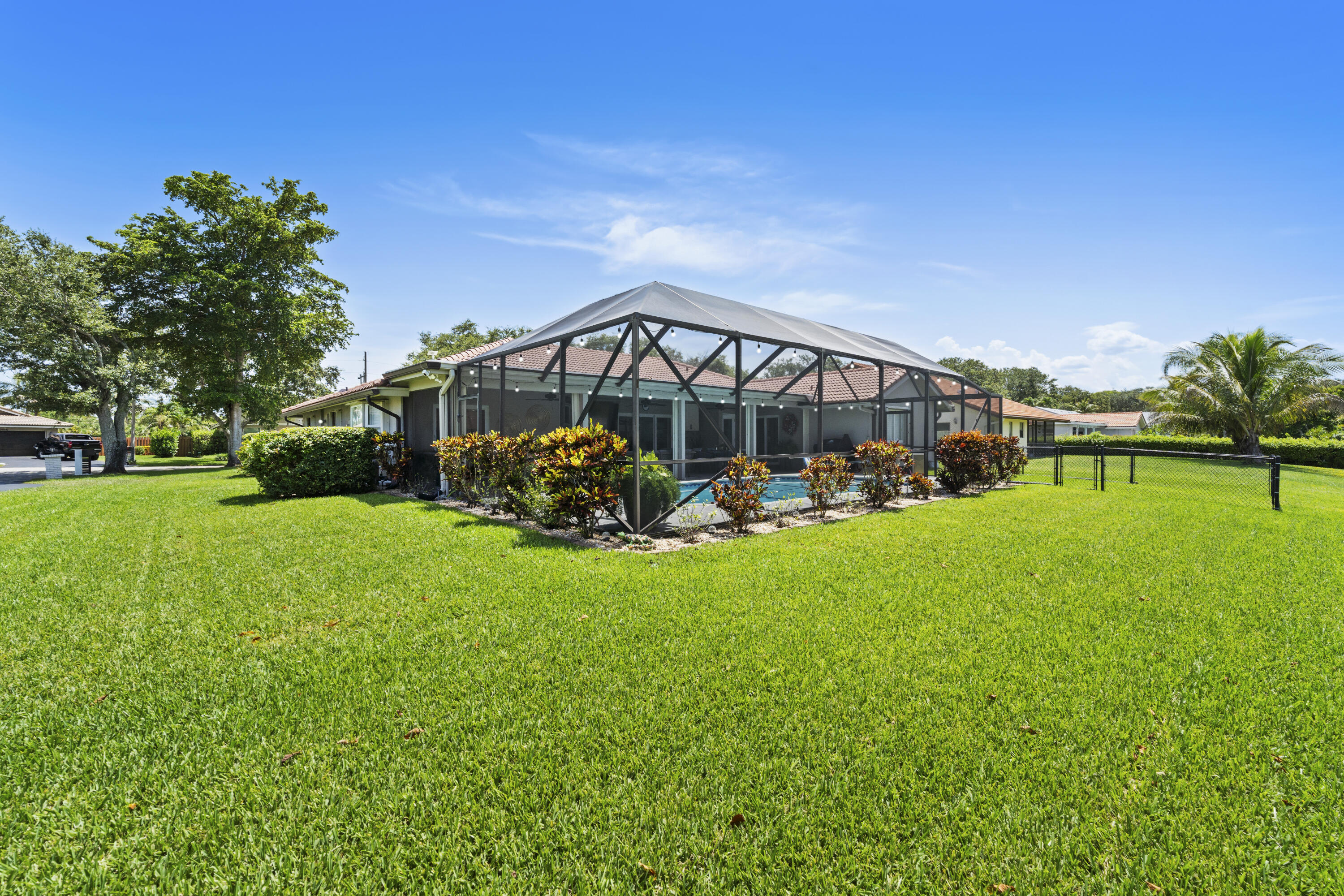 10885 SW 1st Court