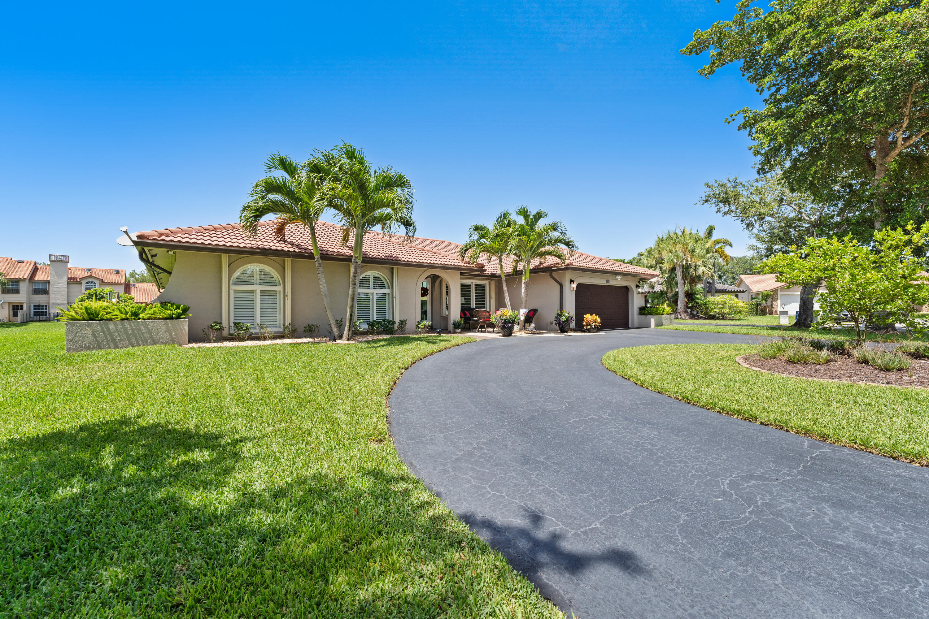 10885 SW 1st Court