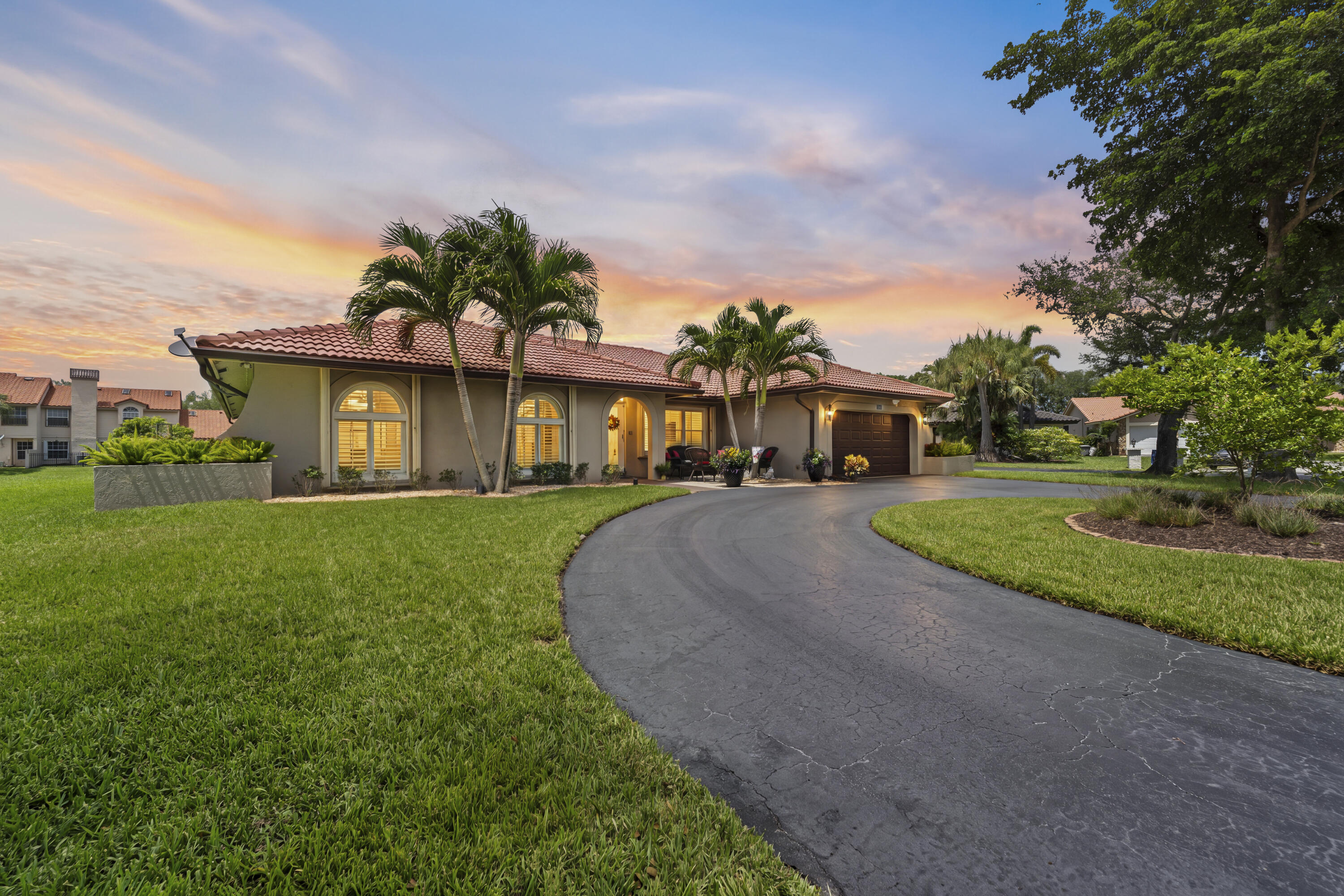 10885 SW 1st Court